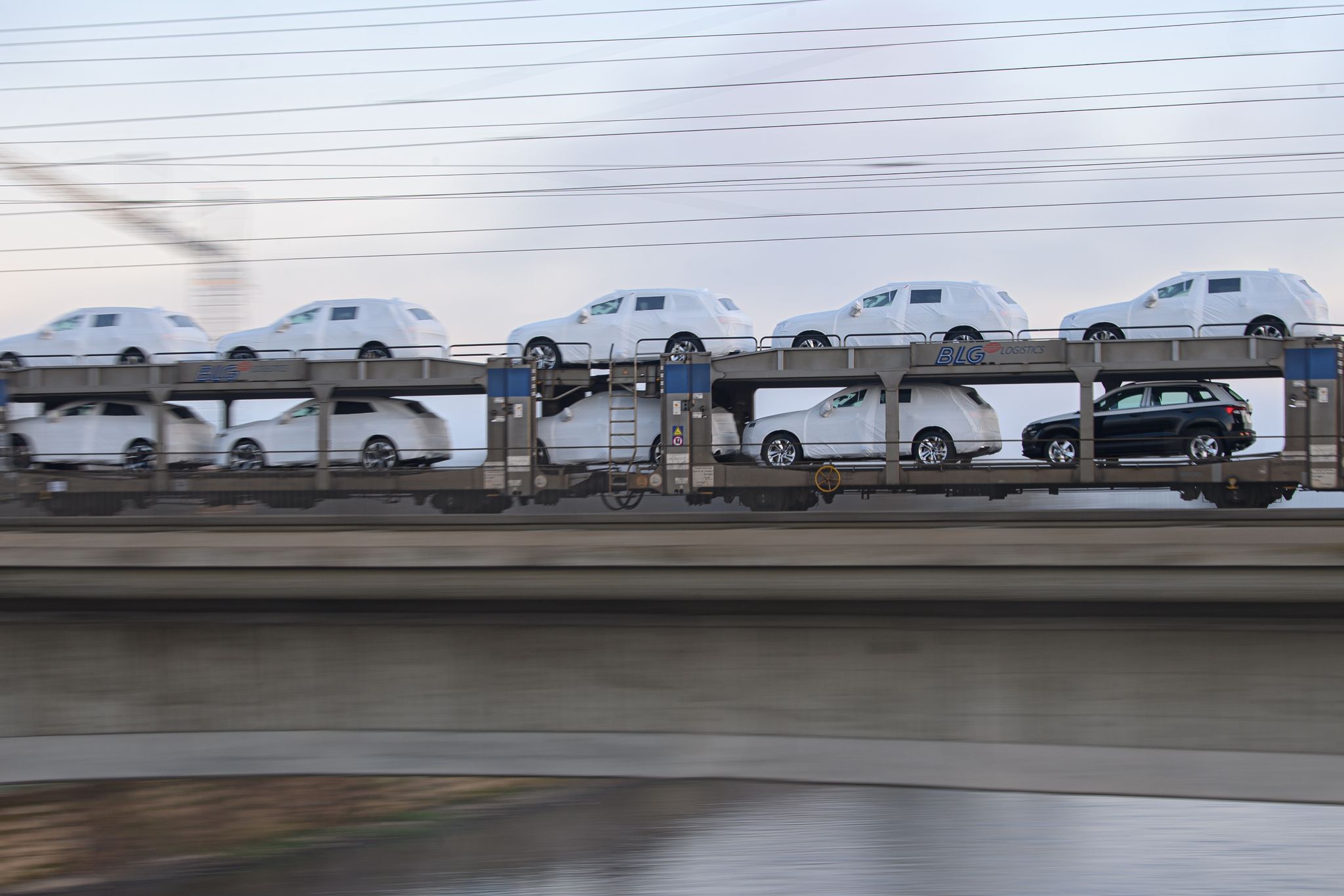 Neuwagen-Transporteure kämpfen ums Überleben