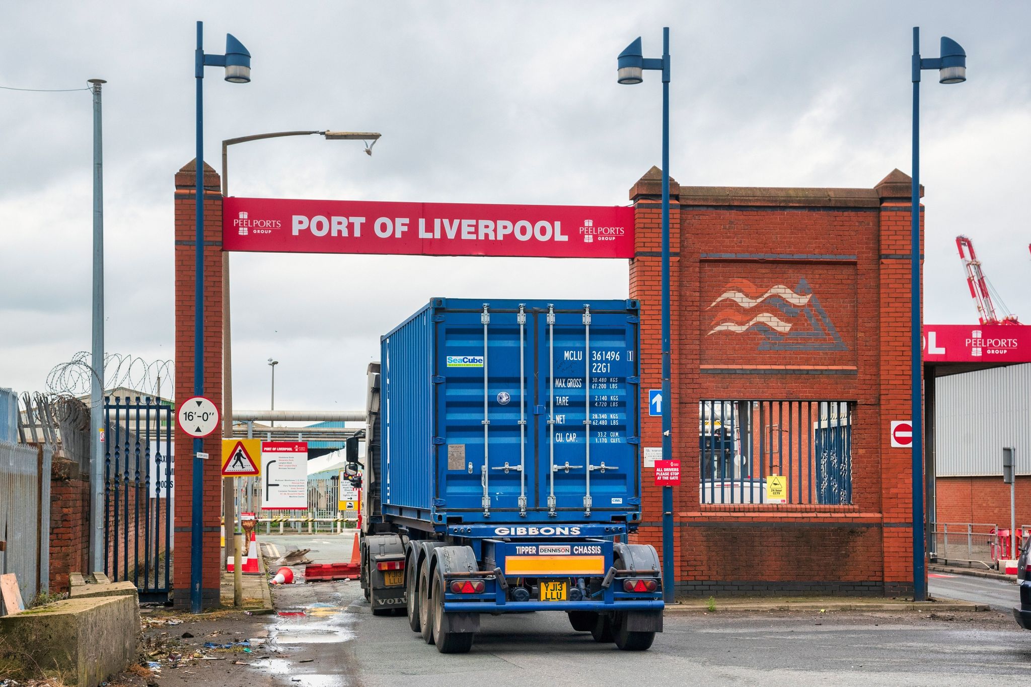 Fehlende Lkw-Fahrer: London lockert Lieferregeln