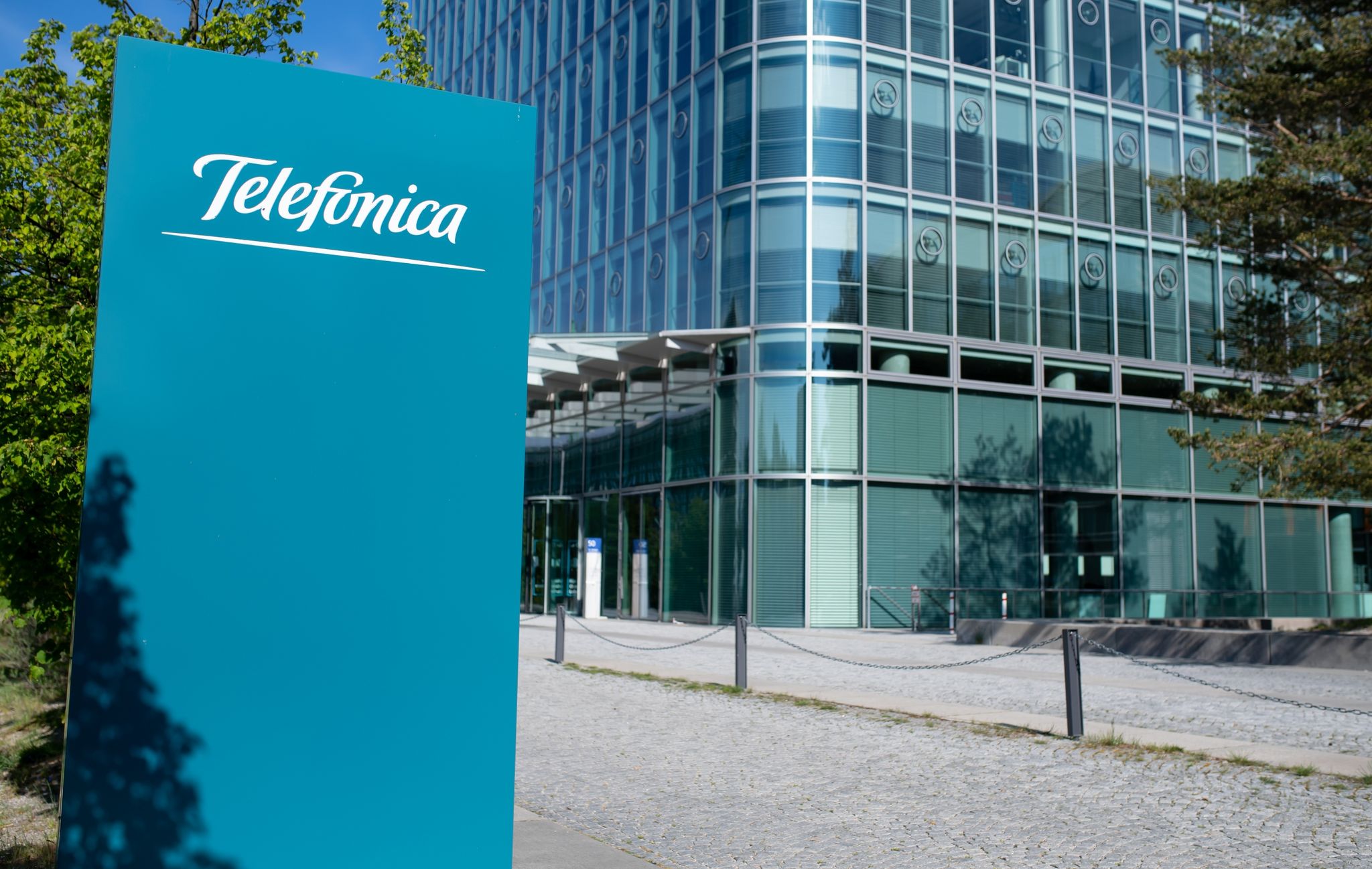Telefonica schafft bei Mobilfunkumsatz Rekord-Erlöse