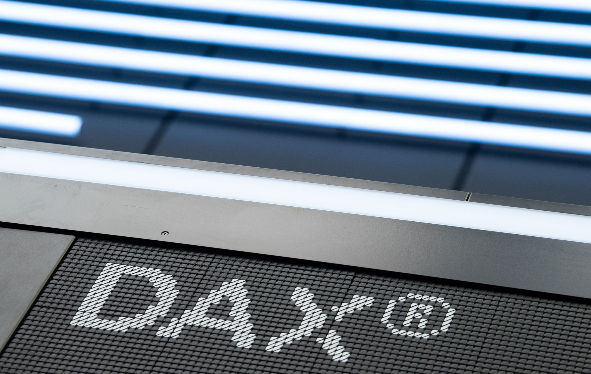 EY: Dax-Konzerne trotzen weltweiten Engpässen