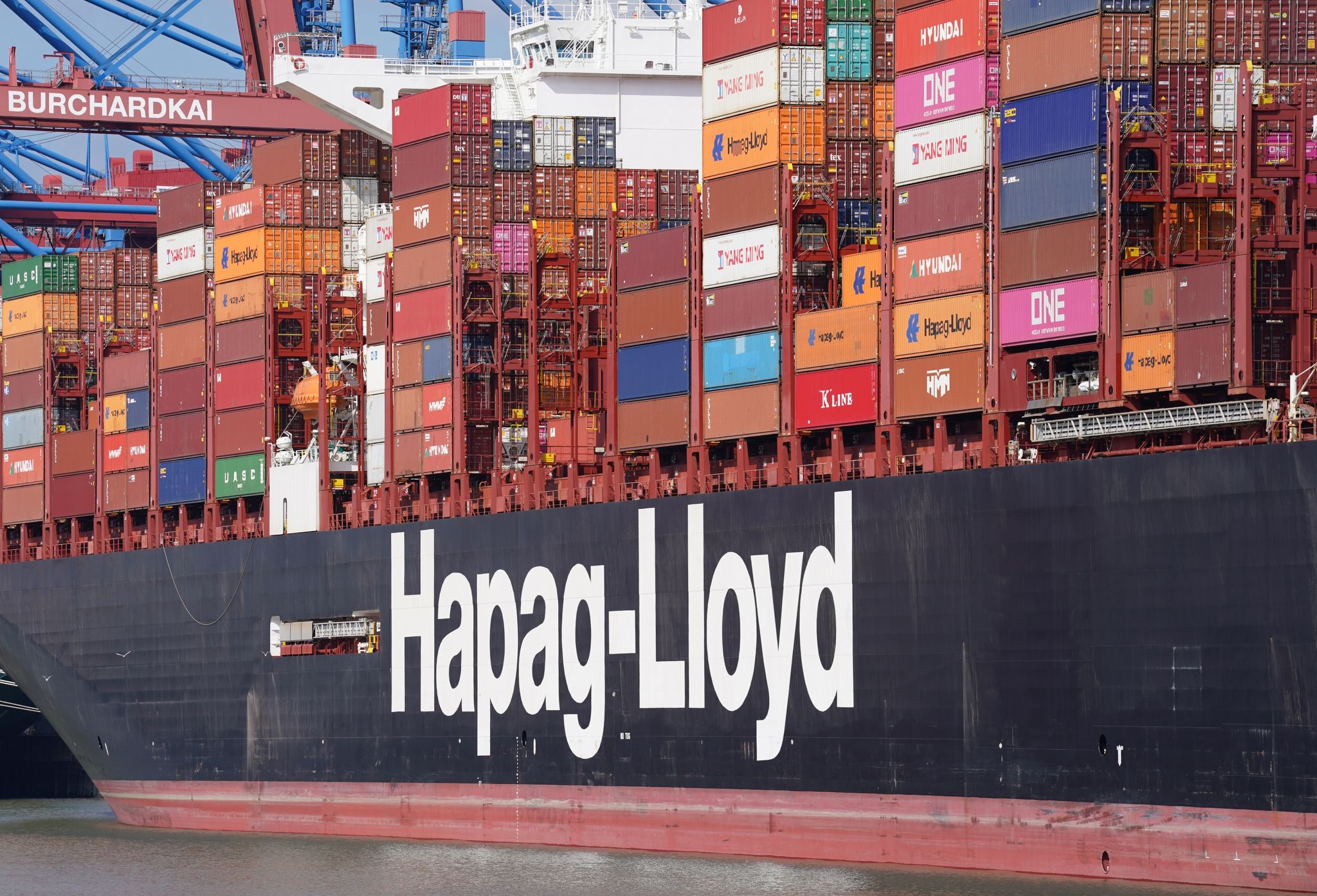 Hapag-Lloyd-Gewinn springt aufs Zehnfache