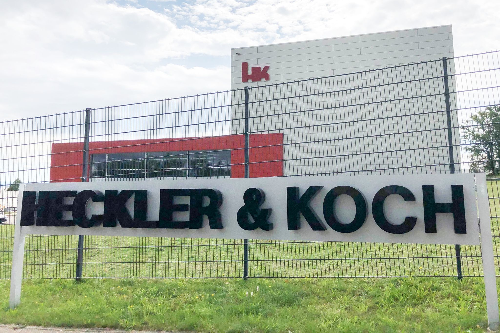 Waffenhersteller Heckler & Koch macht mehr Gewinn