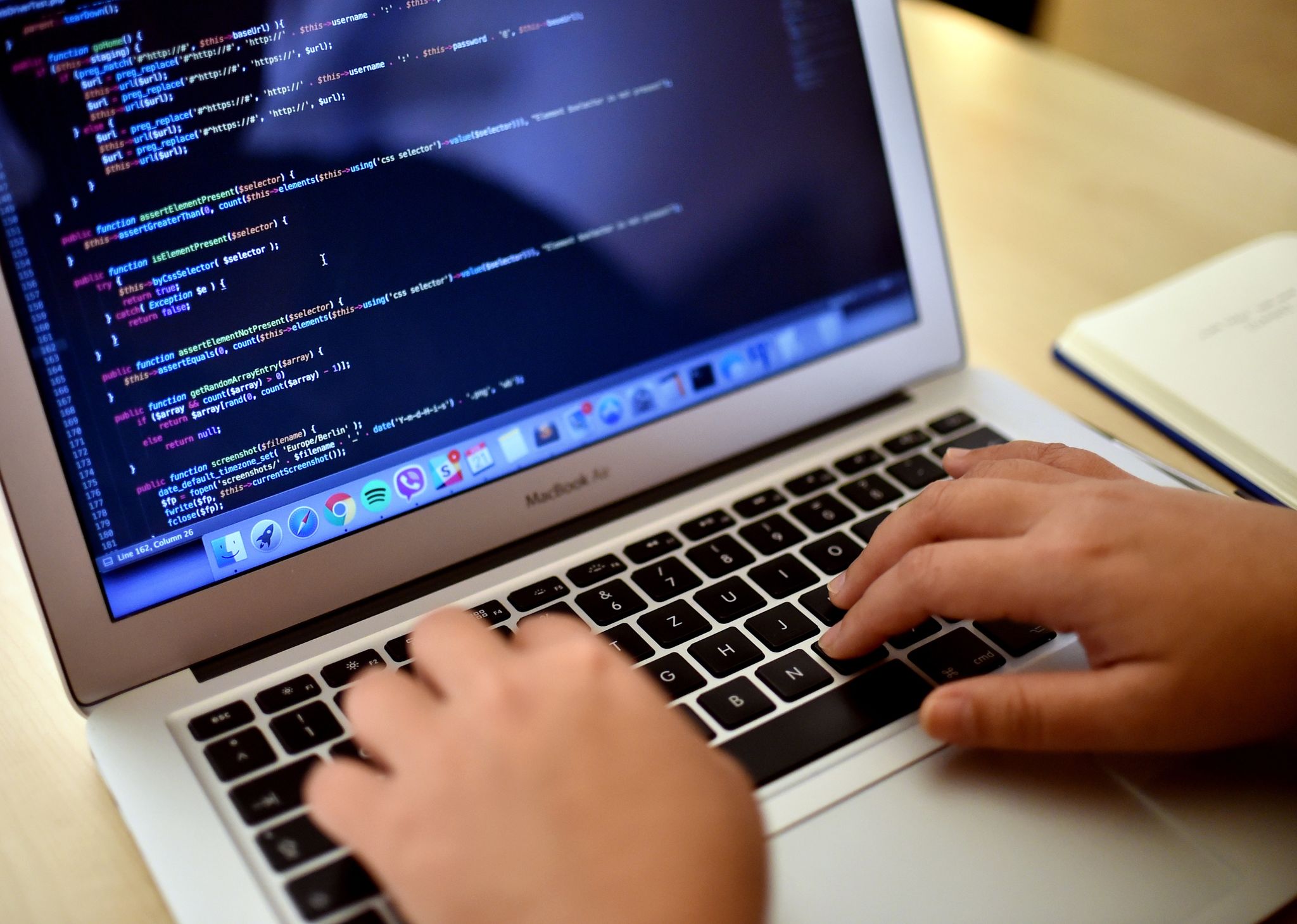 Umfrage: Mehrheit der IT-Spezialisten sucht neue Jobs