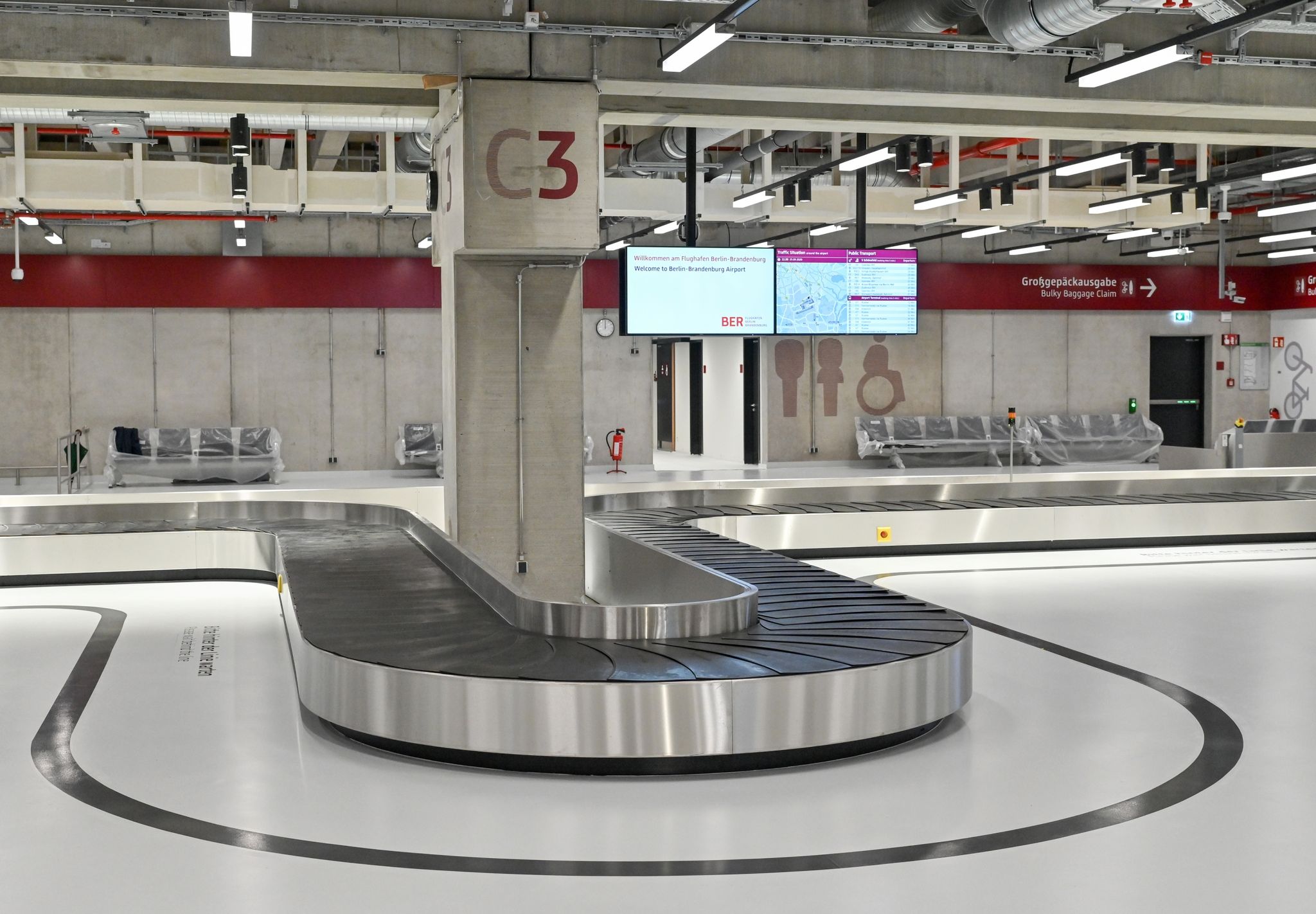 Abwärtstrend bei Neubuchungen von Reisen im November