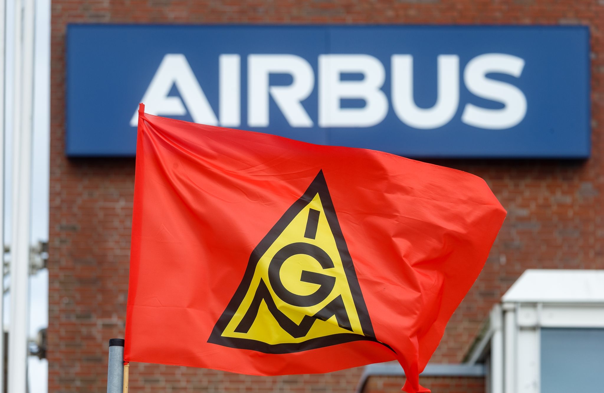 Airbus: IG Metall sieht Bundesregierung in der Pflicht