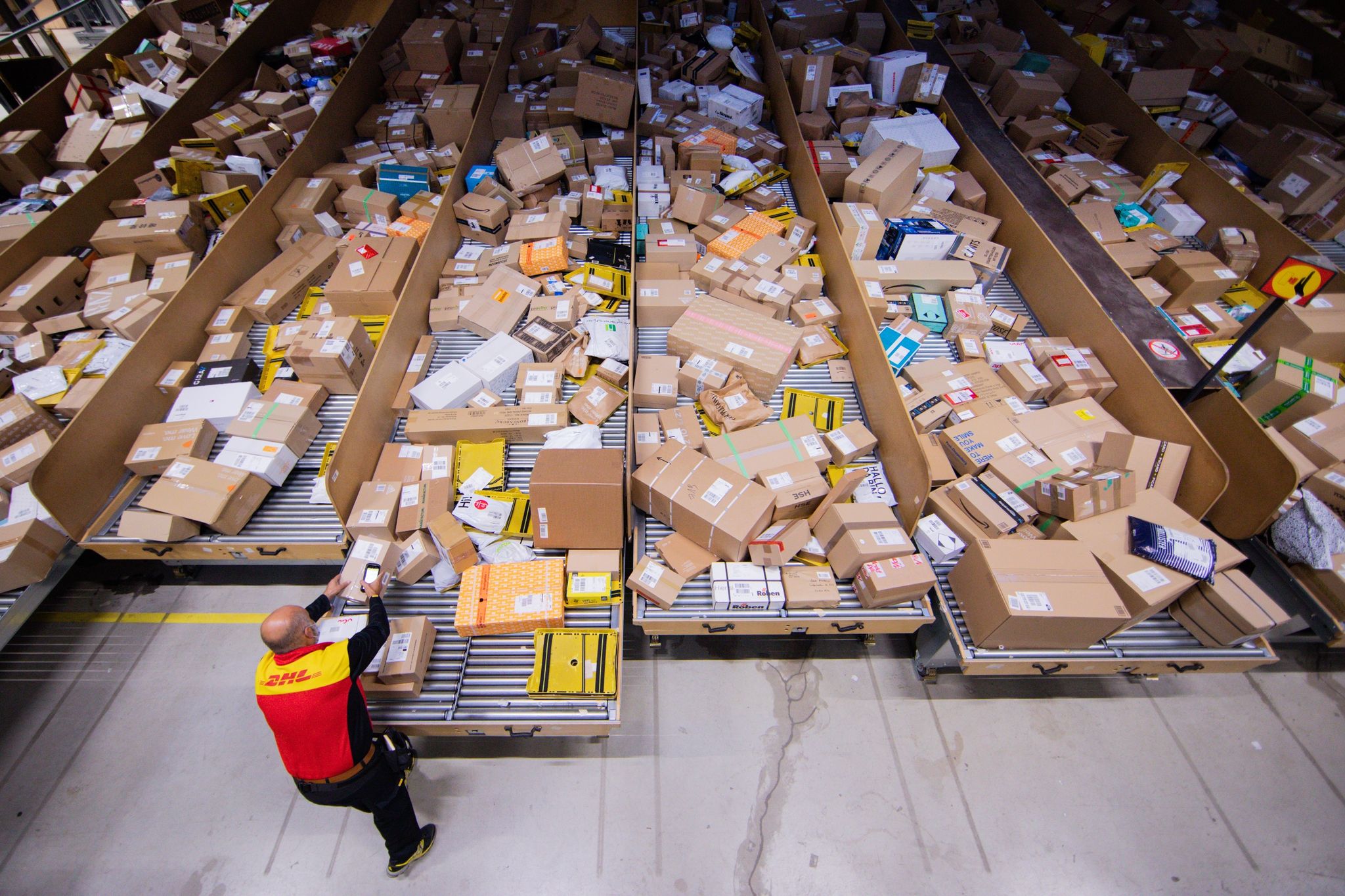 Zweites Weihnachten in Pandemie: Paketboom bei der Post