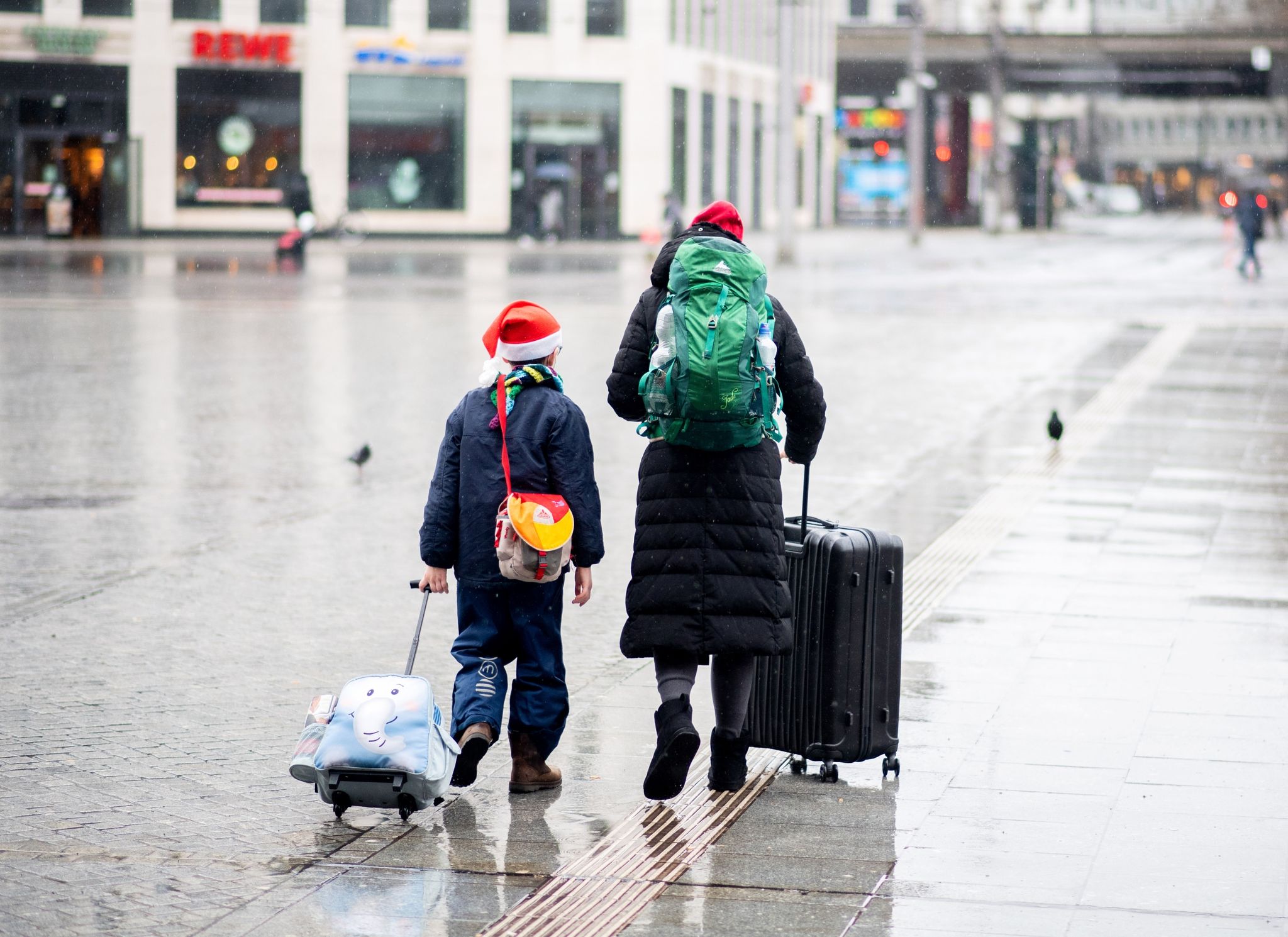 Weihnachtsreisverkehr ruhig angelaufen