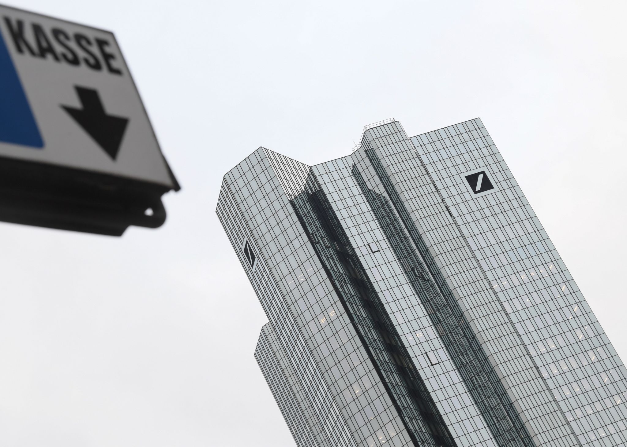 Bafin setzt hohe Geldbuße gegen Deutsche Bank fest