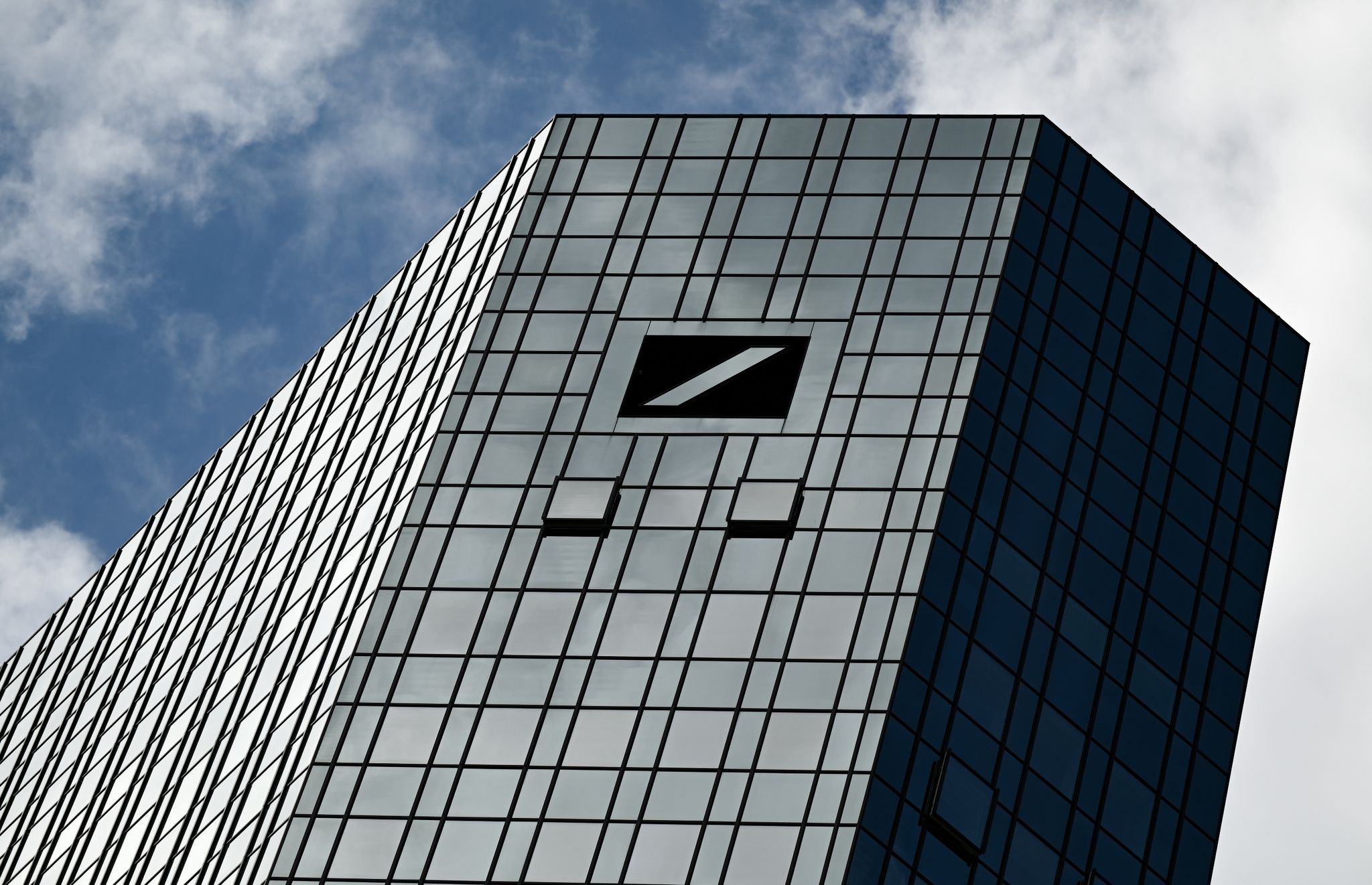 Deutsche Bank mit Milliardengewinn