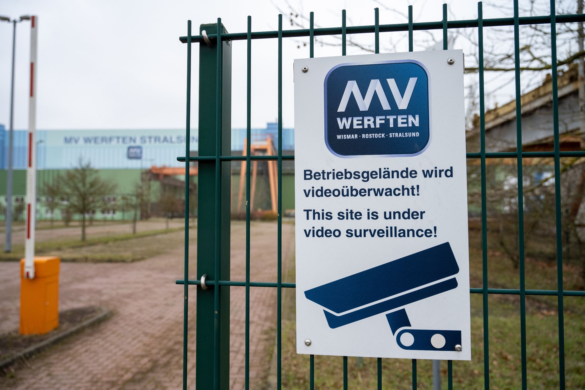 MV Werften: Kurzfristige Lösungen für Standorte