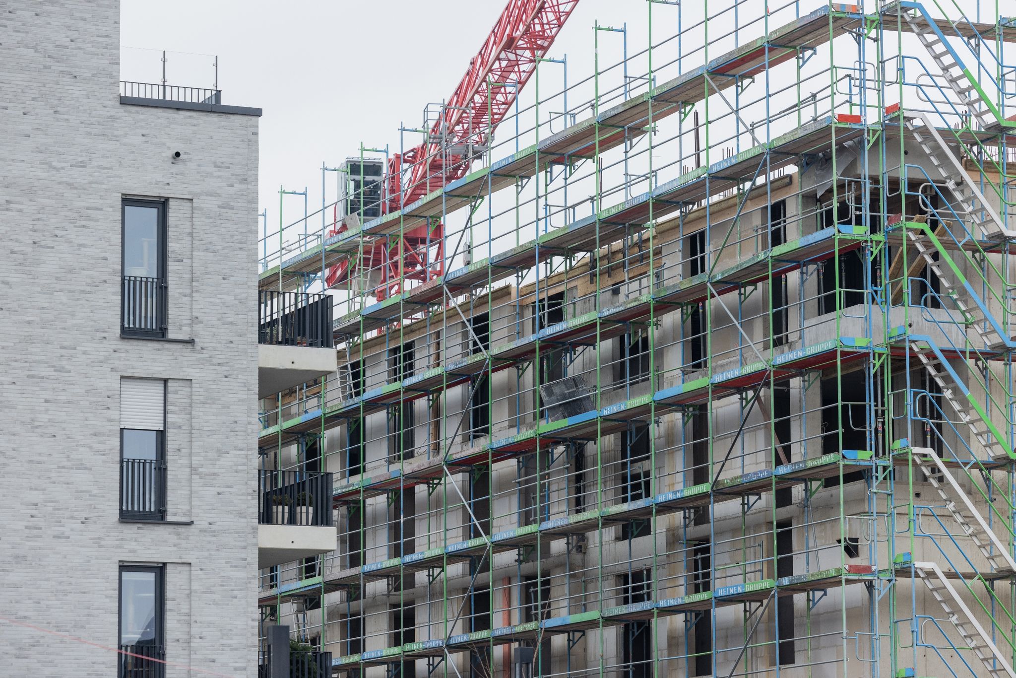 Regierung: Hilfen für private Hausbauer nach KfW-Förderstopp
