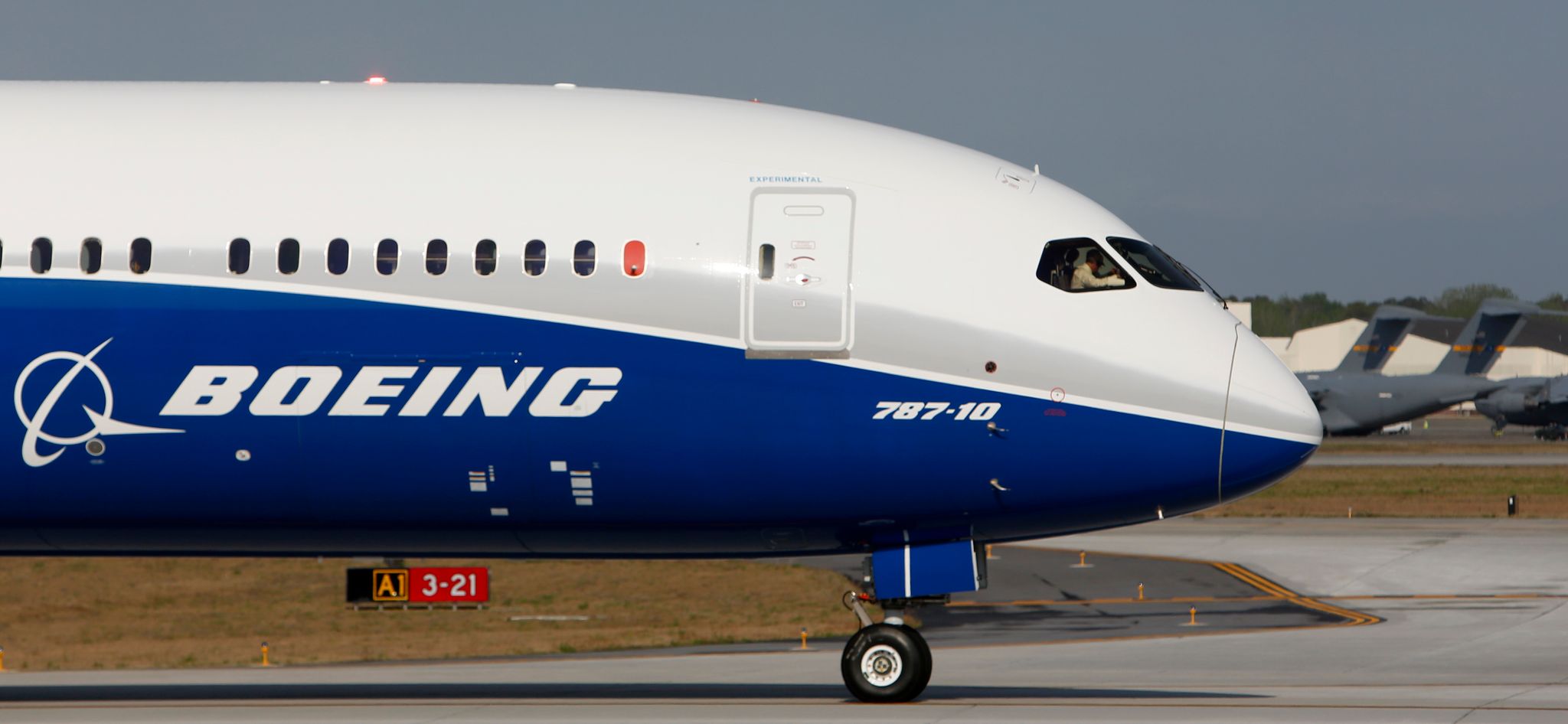 «Dreamliner»-Probleme bremsen Boeing weiter aus