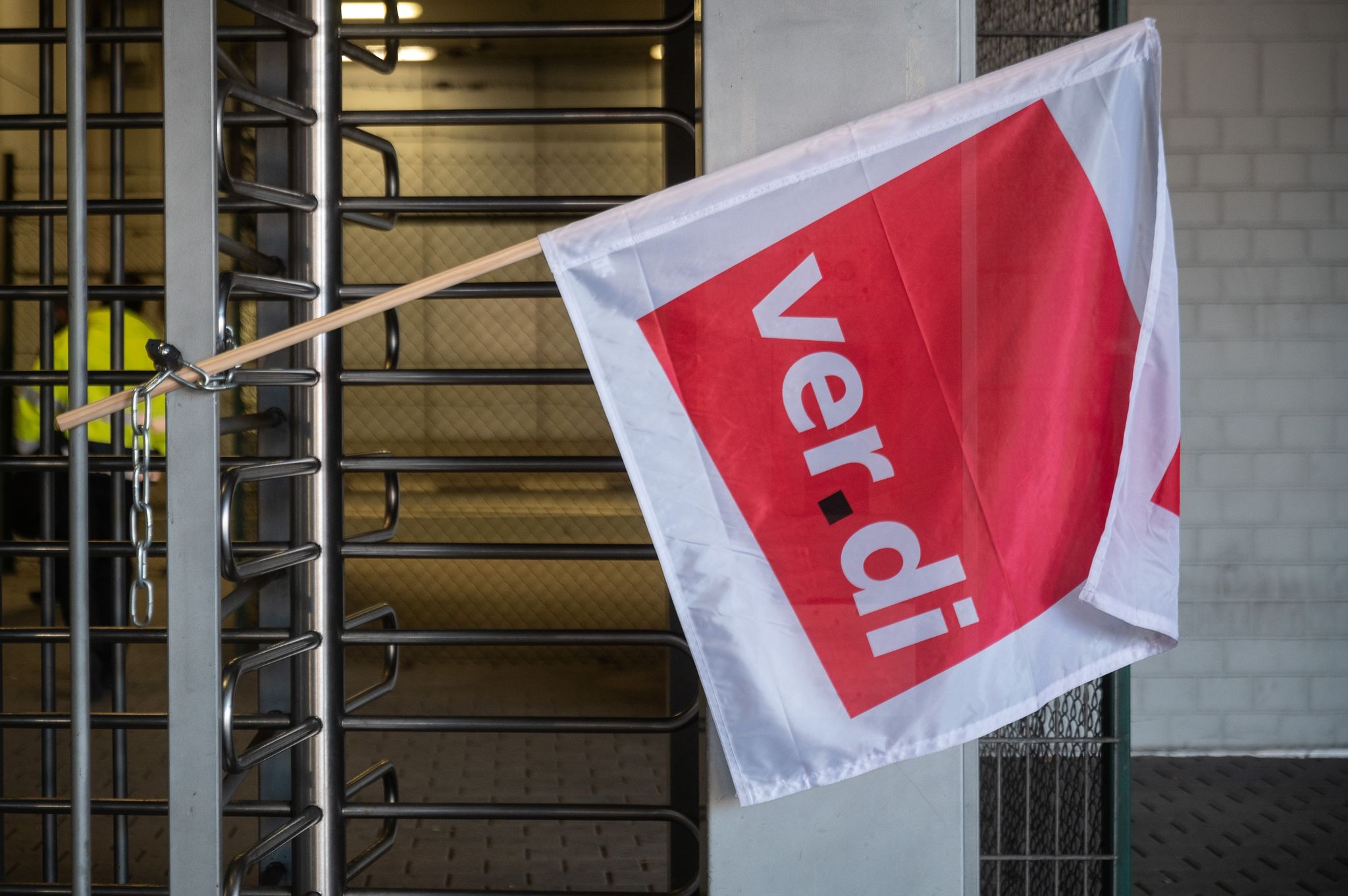 Verdi ruft zu Warnstreiks am Frankfurter Flughafen auf