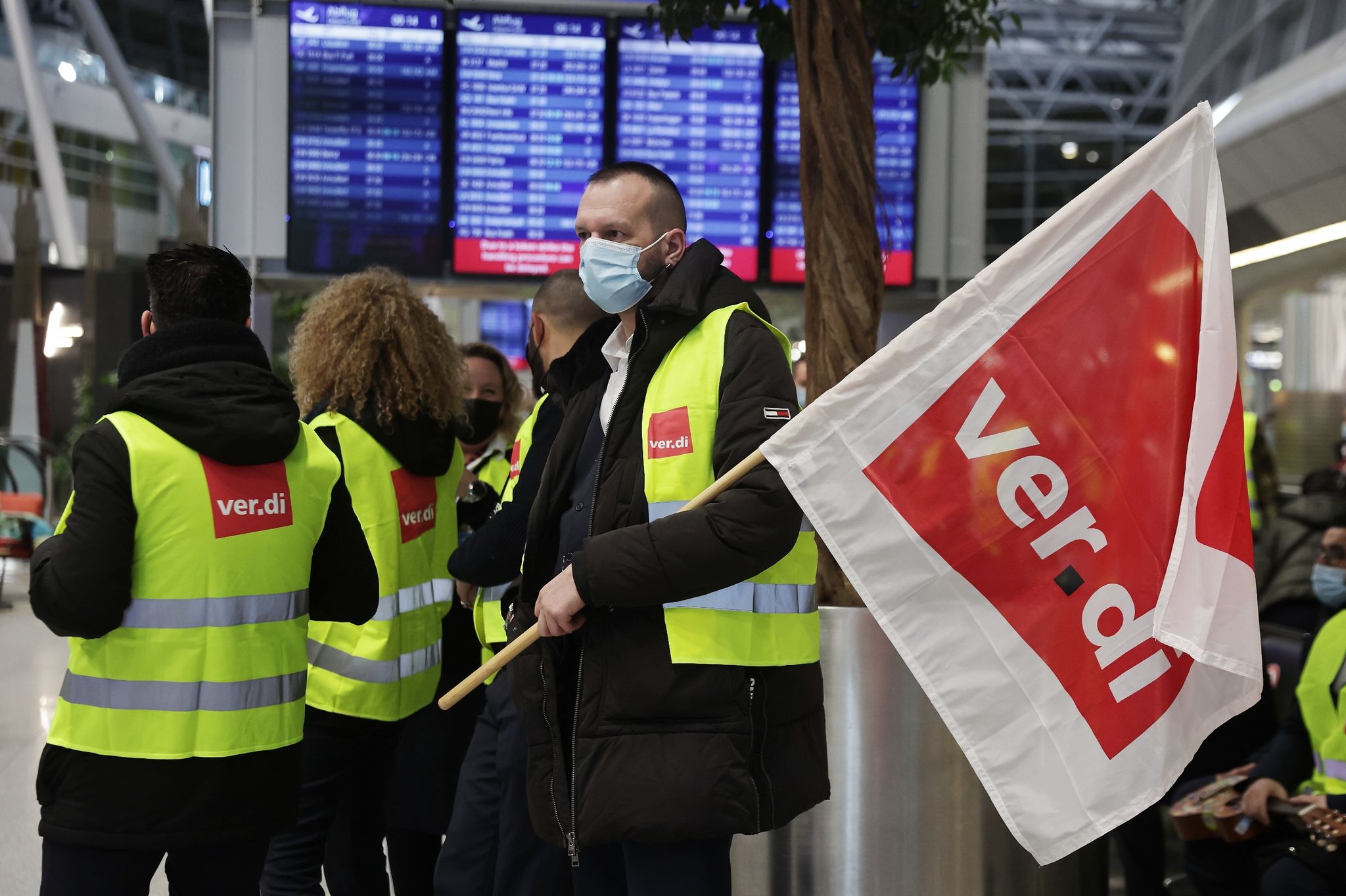 Warnstreik in Köln/Bonn: Zahlreiche Flugausfälle möglich