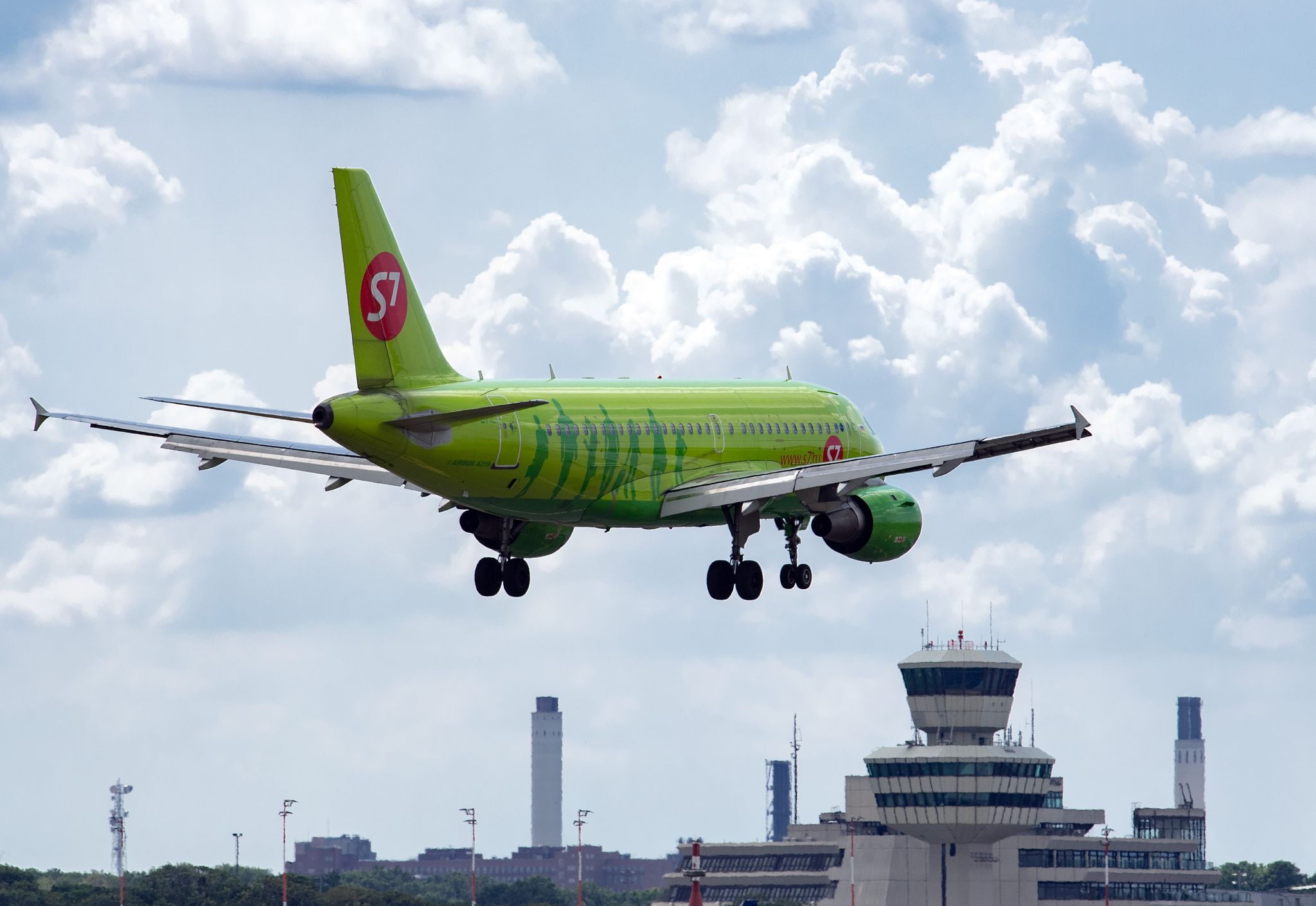 Russland: Geleaste Flugzeuge sollen am Boden bleiben