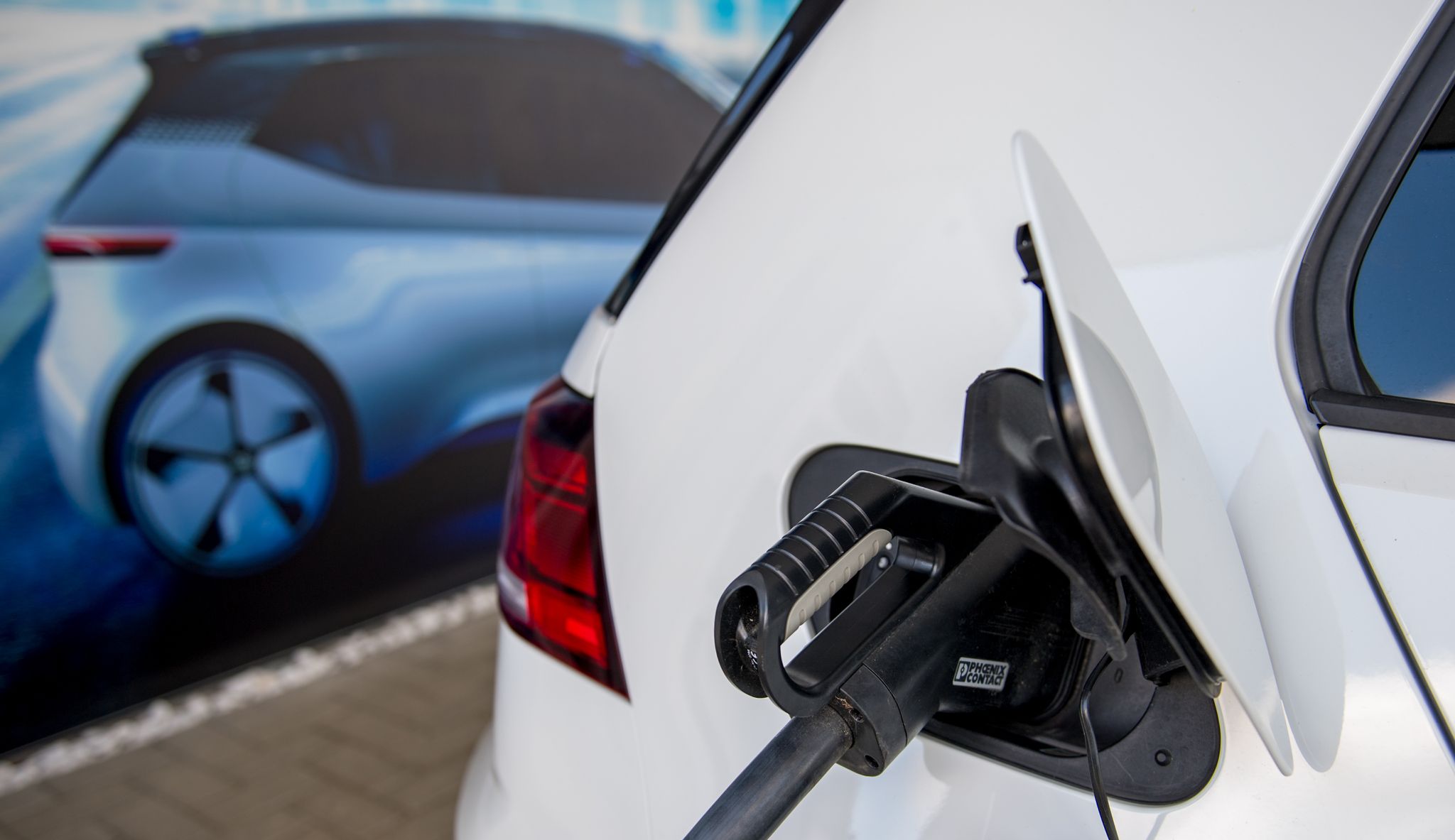 Vorläufiger Bestellstopp für Hybridmodelle von Volkswagen