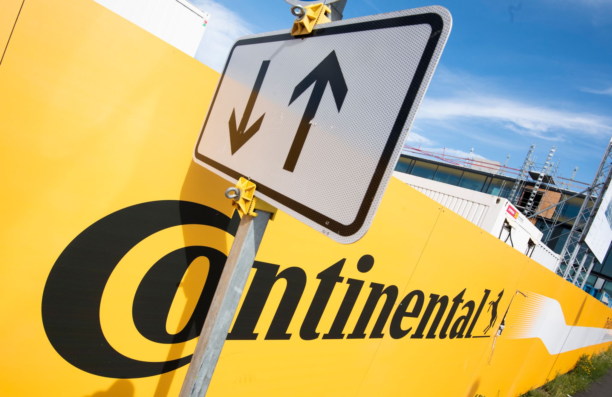 Wende oder Atempause? Conti-Geschäft erholt, aber unsicher
