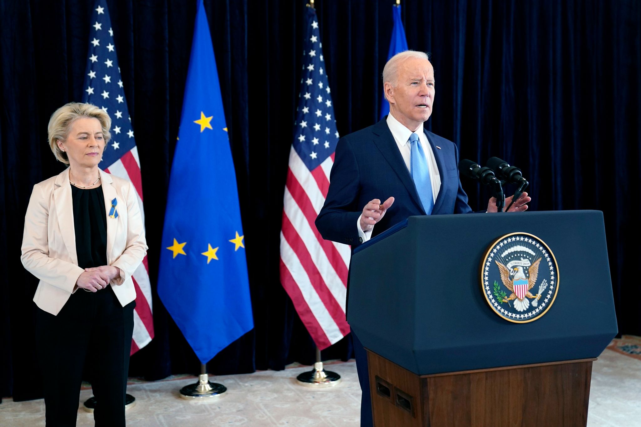 EU will USA in Zukunft riesige Mengen Flüssiggas abkaufen