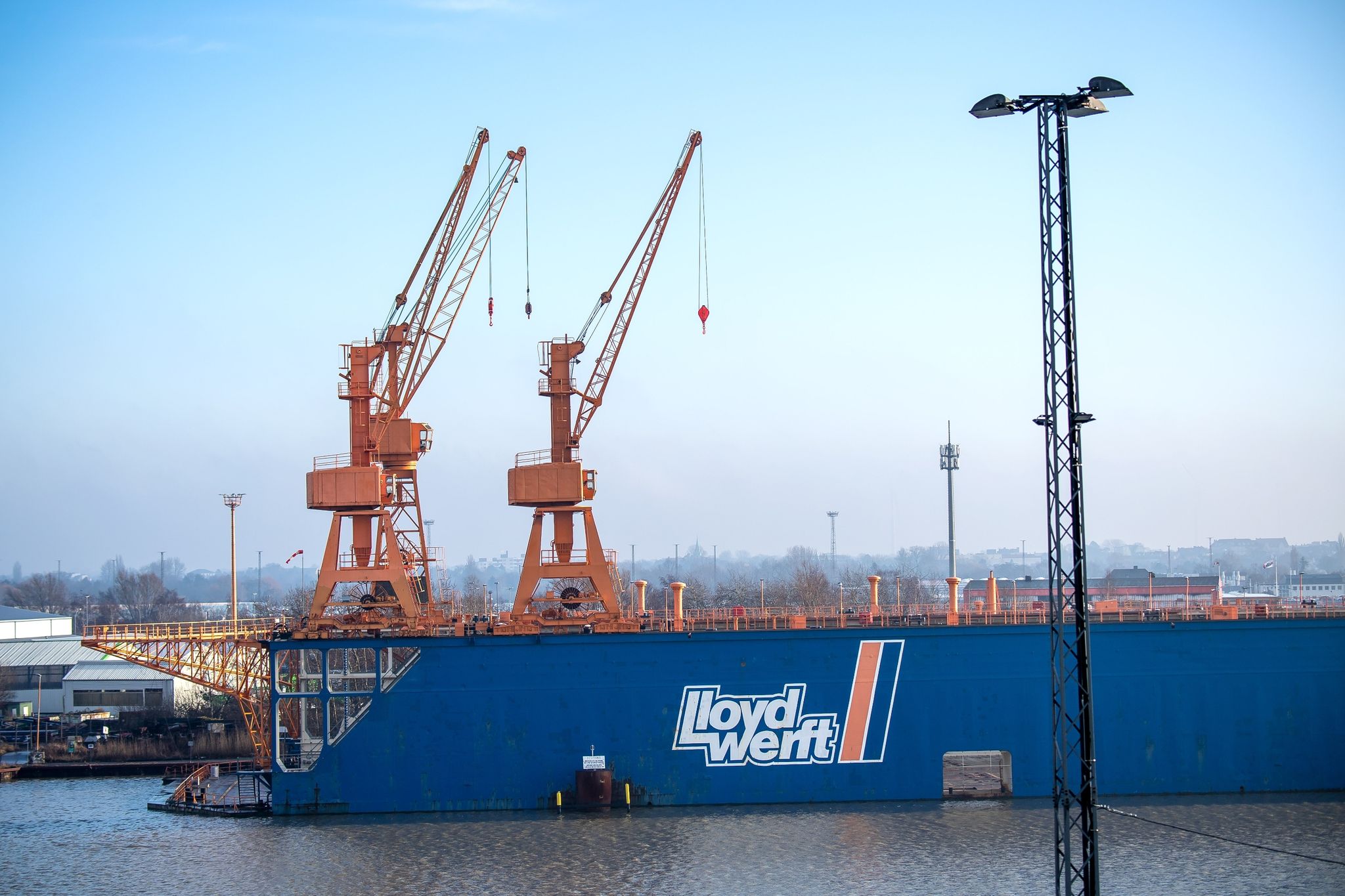 Freigabe für Verkauf der Bremerhavener Lloyd Werft