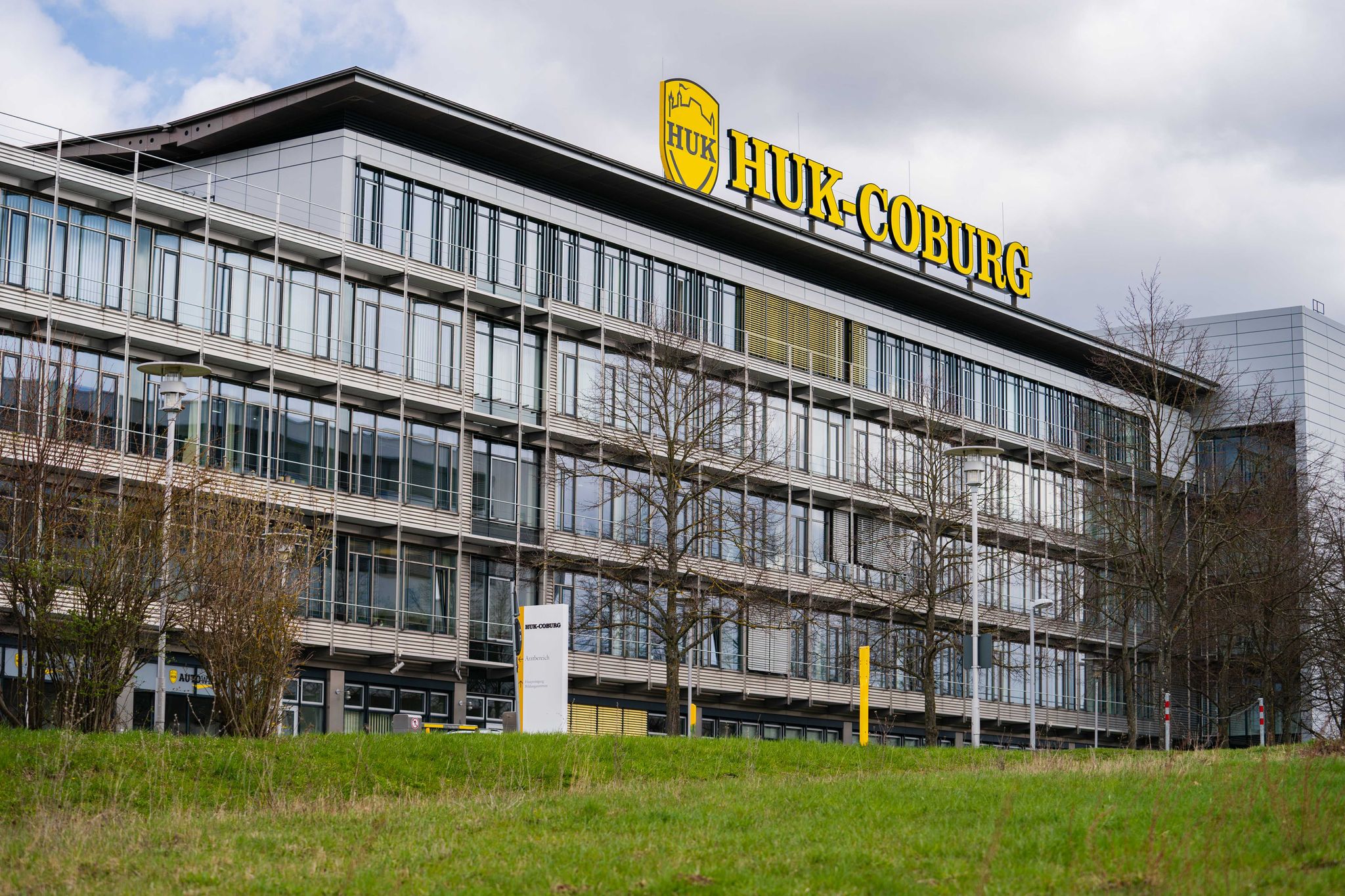 HUK rechnet mit Rückgang des Automarkts um ein Fünftel