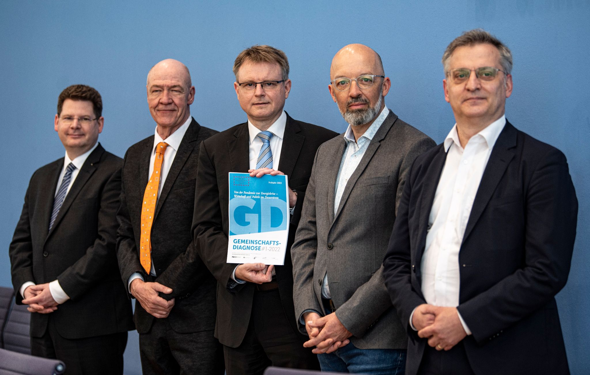 Institute schrauben Konjunkturprognose deutlich nach unten