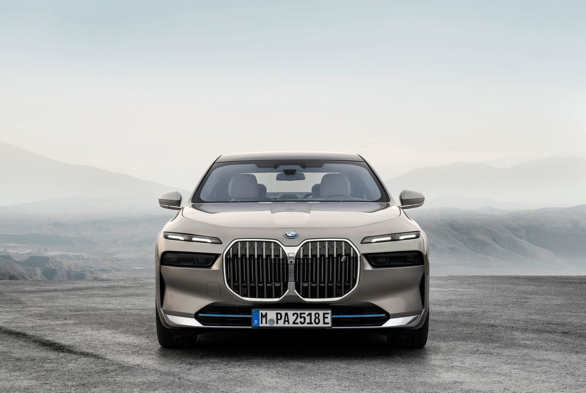 BMW plant mit 7er und Elektro-i7 großen Sprung