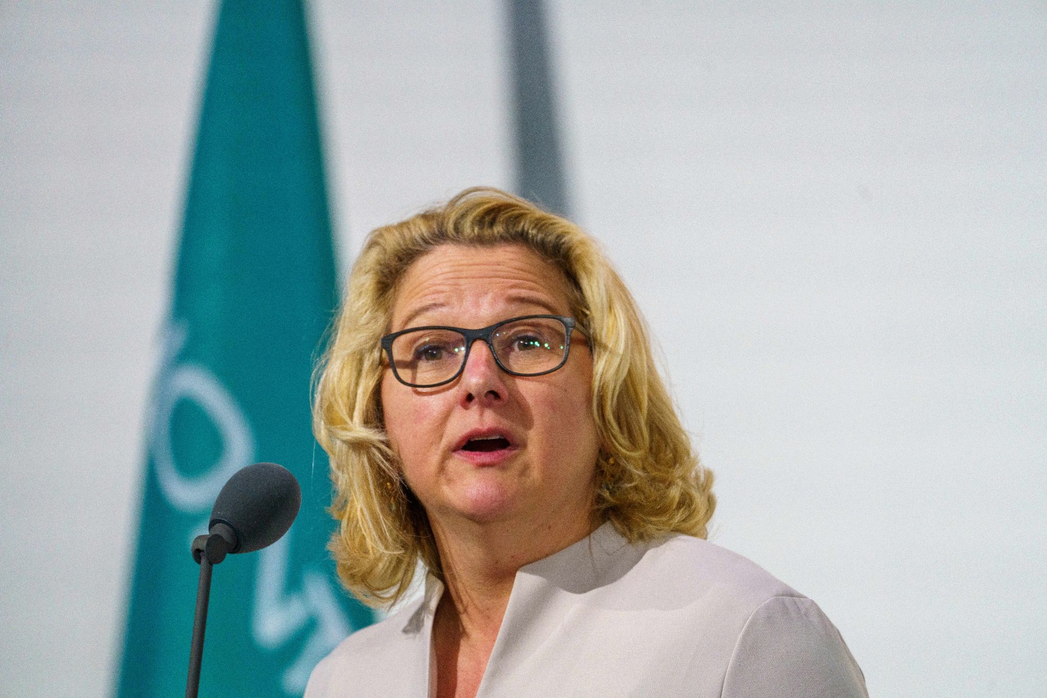 Russland-Protest: Minister verlassen Entwicklungs-Treffen