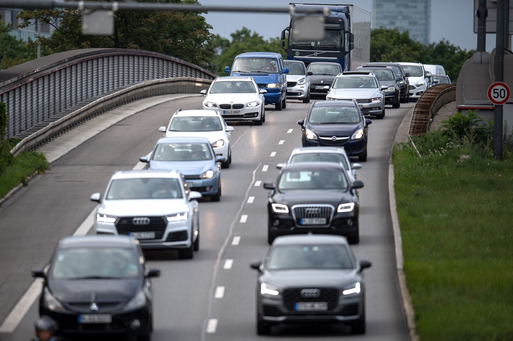 Wo die deutschen Großstädter Allradauto fahren