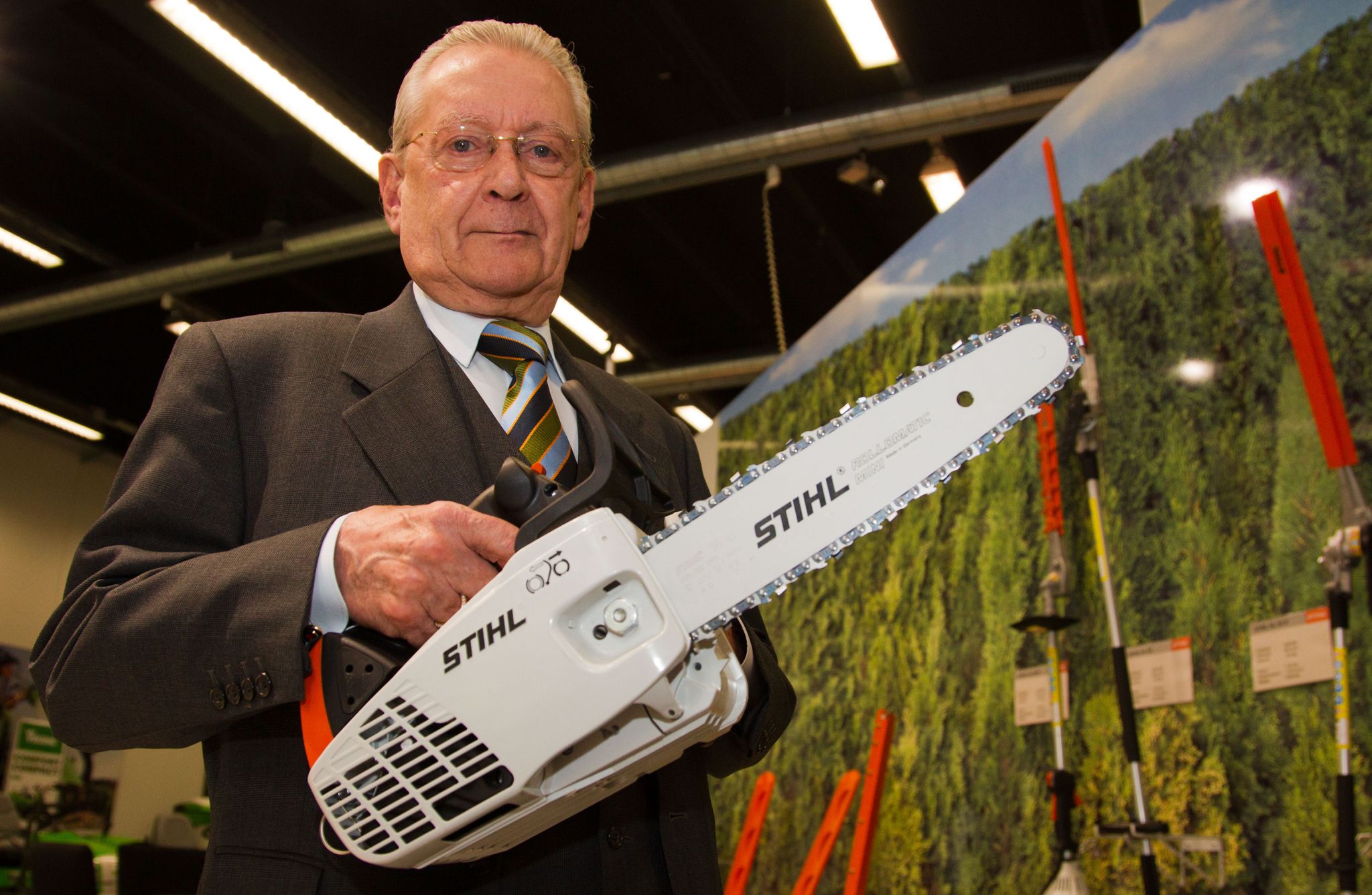 Stihl setzt erstmals mehr als fünf Milliarden Euro um