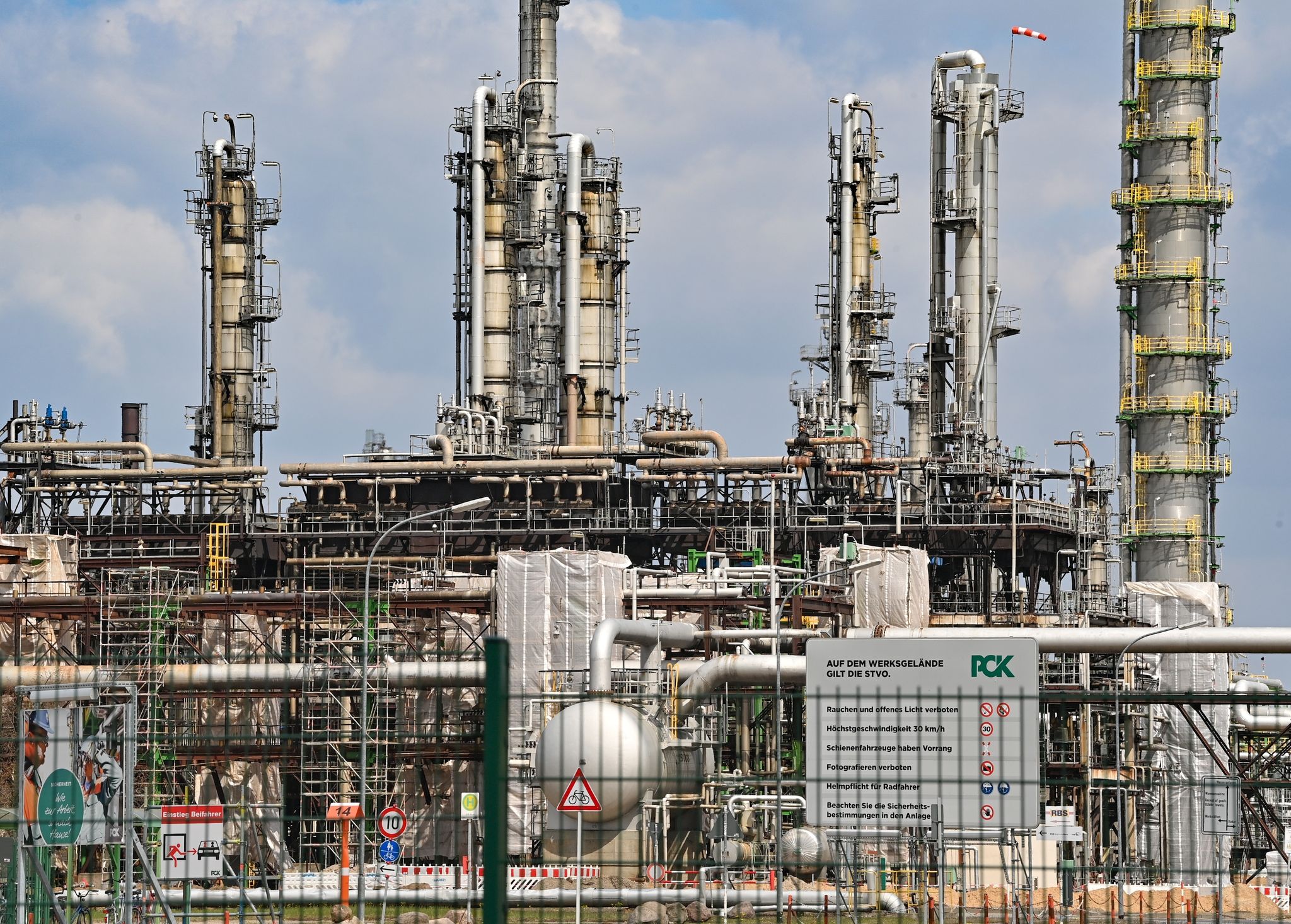 «Lex Rosneft»? Regierung will Raffinerie notfalls enteignen