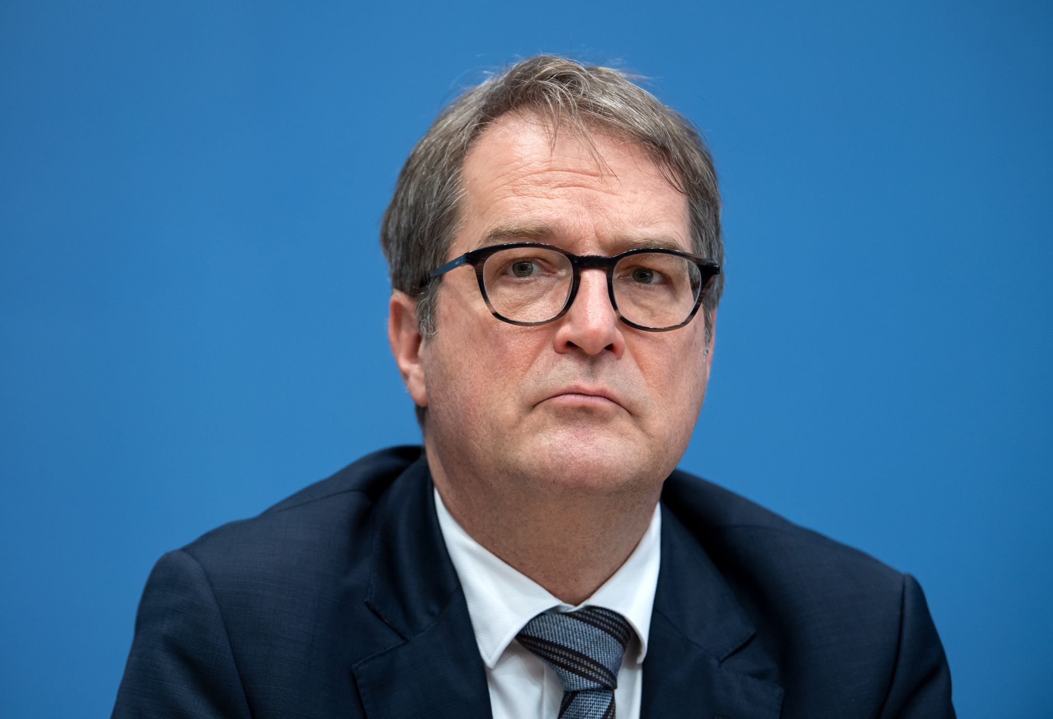 «Wirtschaftsweiser»: EZB muss Inflation endlich bekämpfen