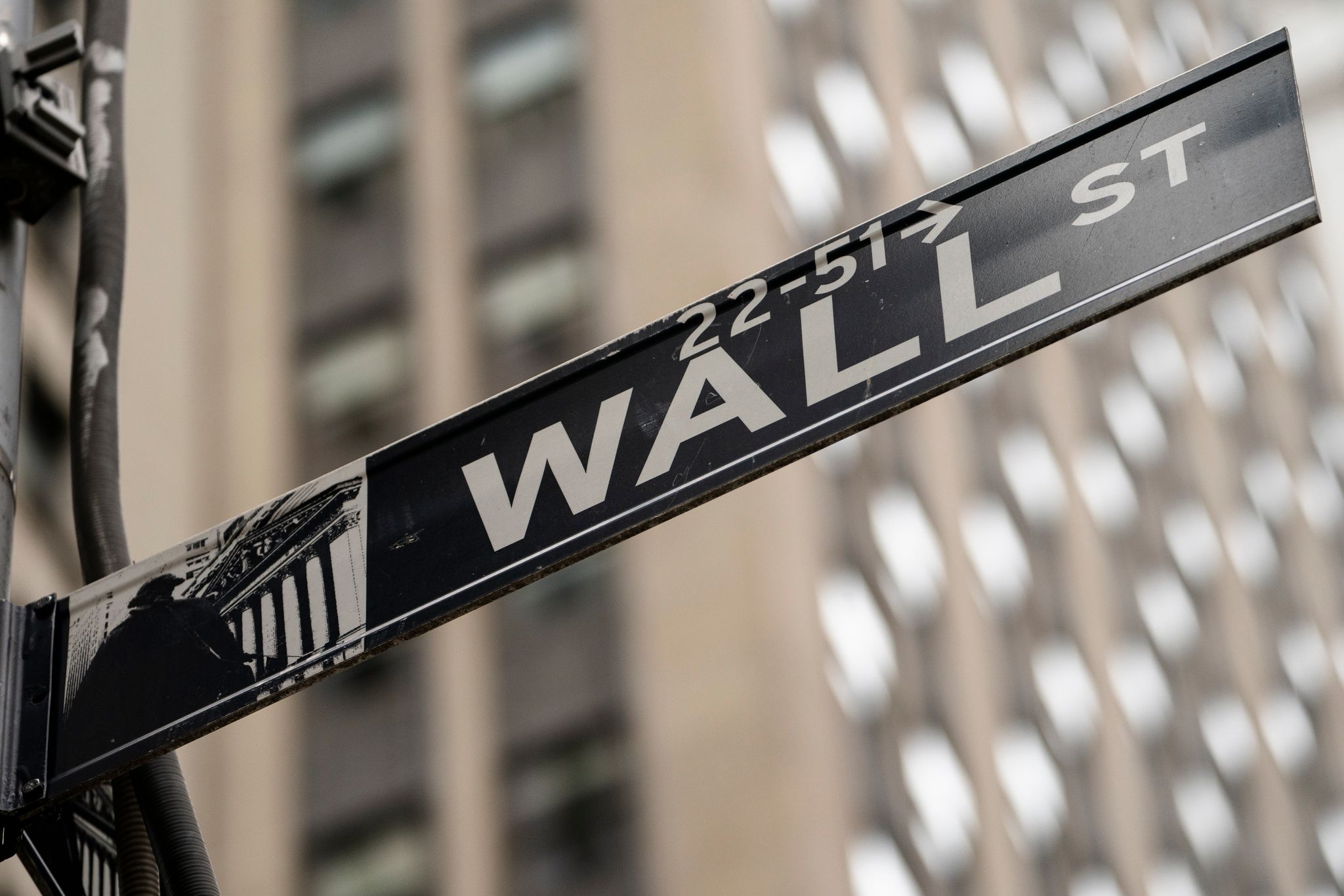 Wall Street nach Achterbahnfahrt im Minus
