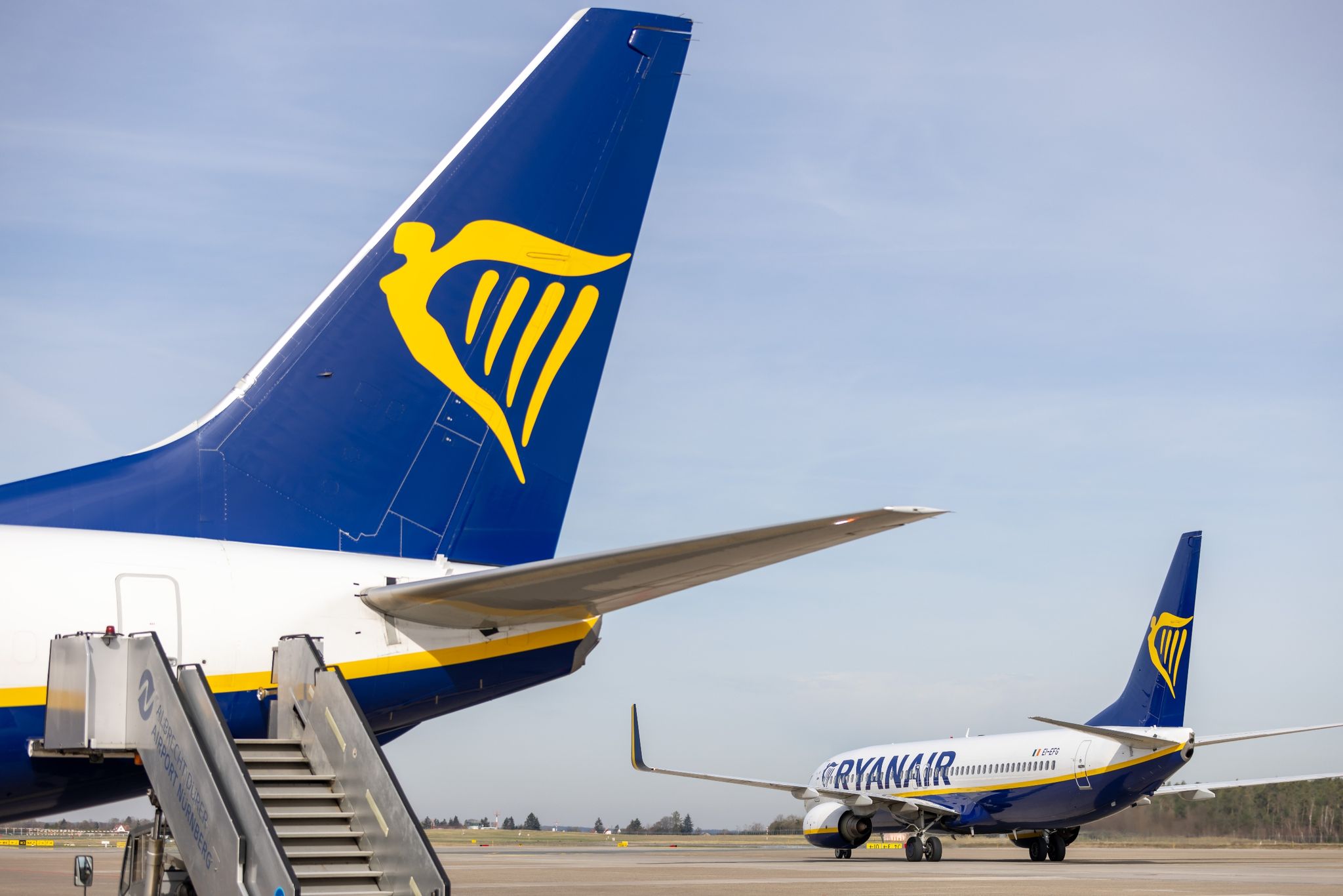 Ryanair dämmt Verlust ein – keine Prognose für 2022
