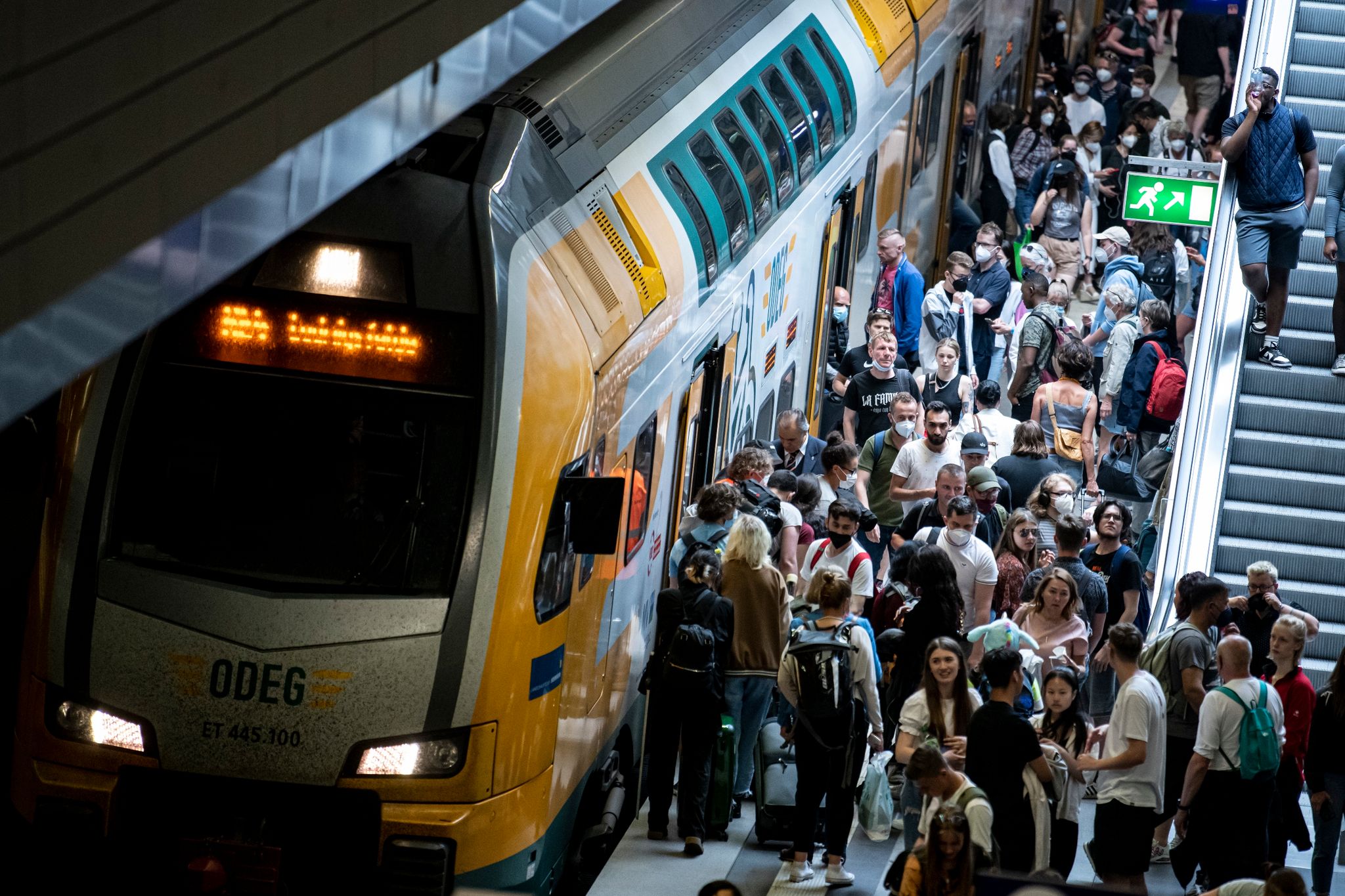 Gewerkschaft: 9-Euro-Ticket belastet Eisenbahner