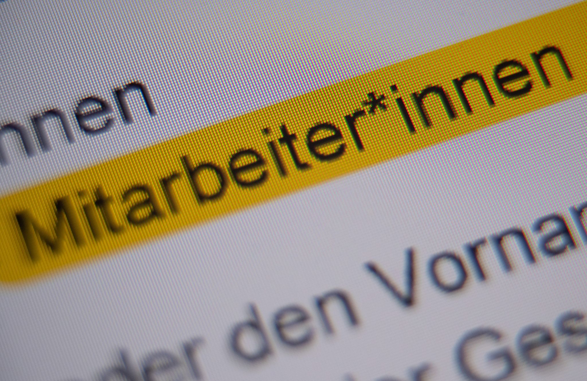 Landgericht verhandelt über Audis Gender-Leitfaden