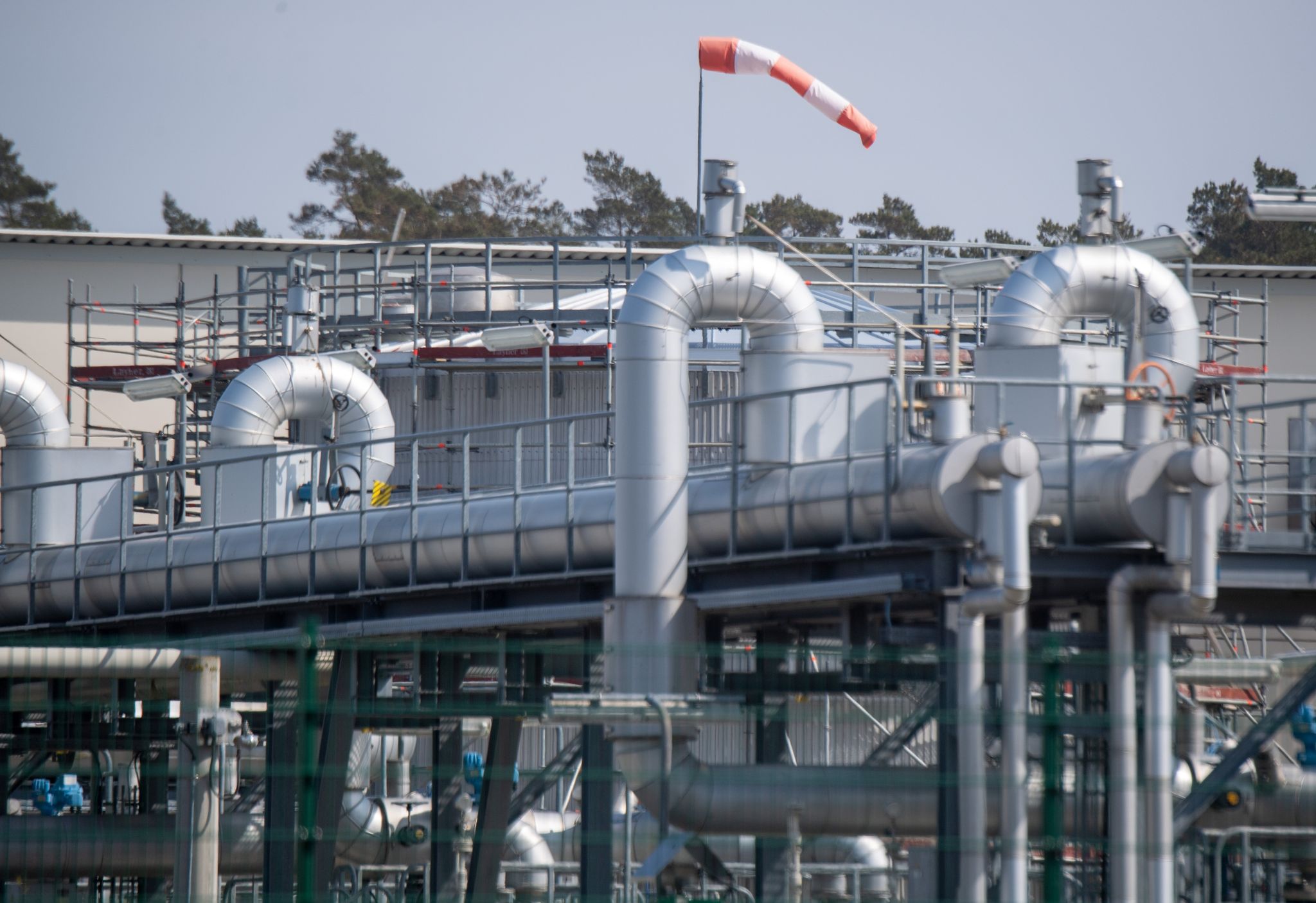 Bundesregierung stützt Gazprom Germania mit Milliardenbetrag