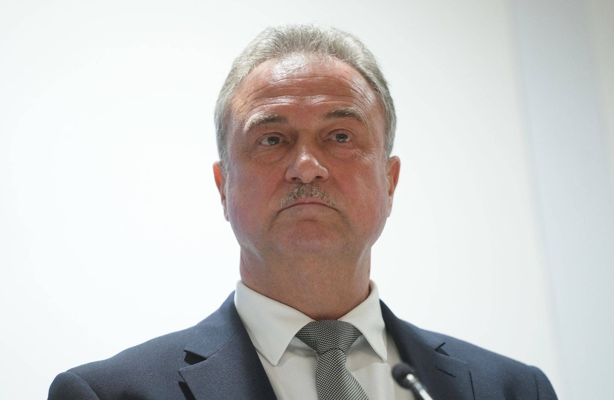 Weselsky als Chef der Lokführergewerkschaft GDL bestätigt