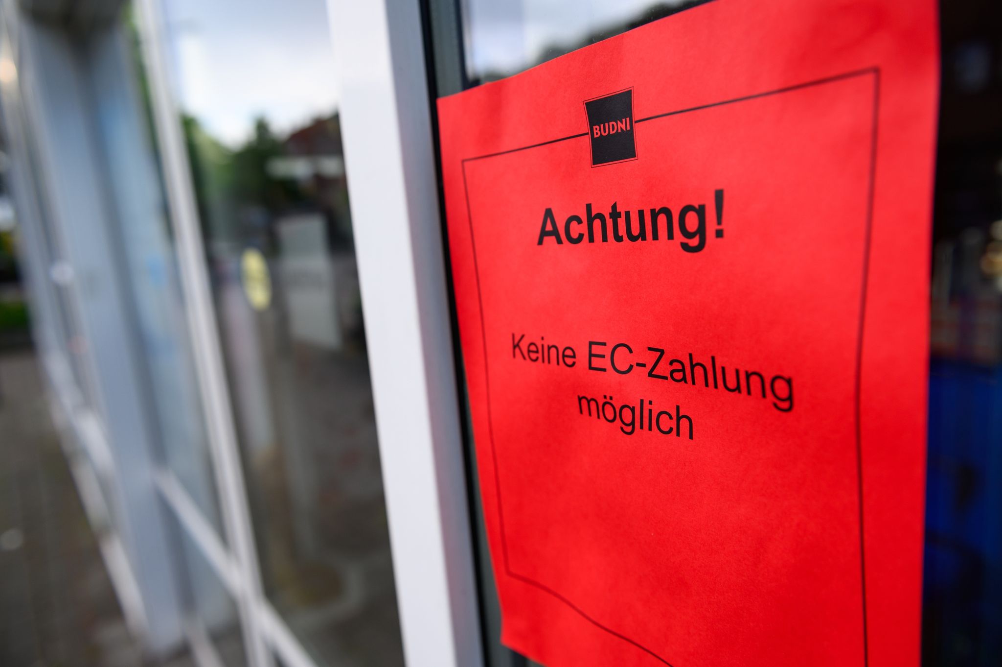 Handel fordert nach Ausfall von Kartenterminals Konsequenzen