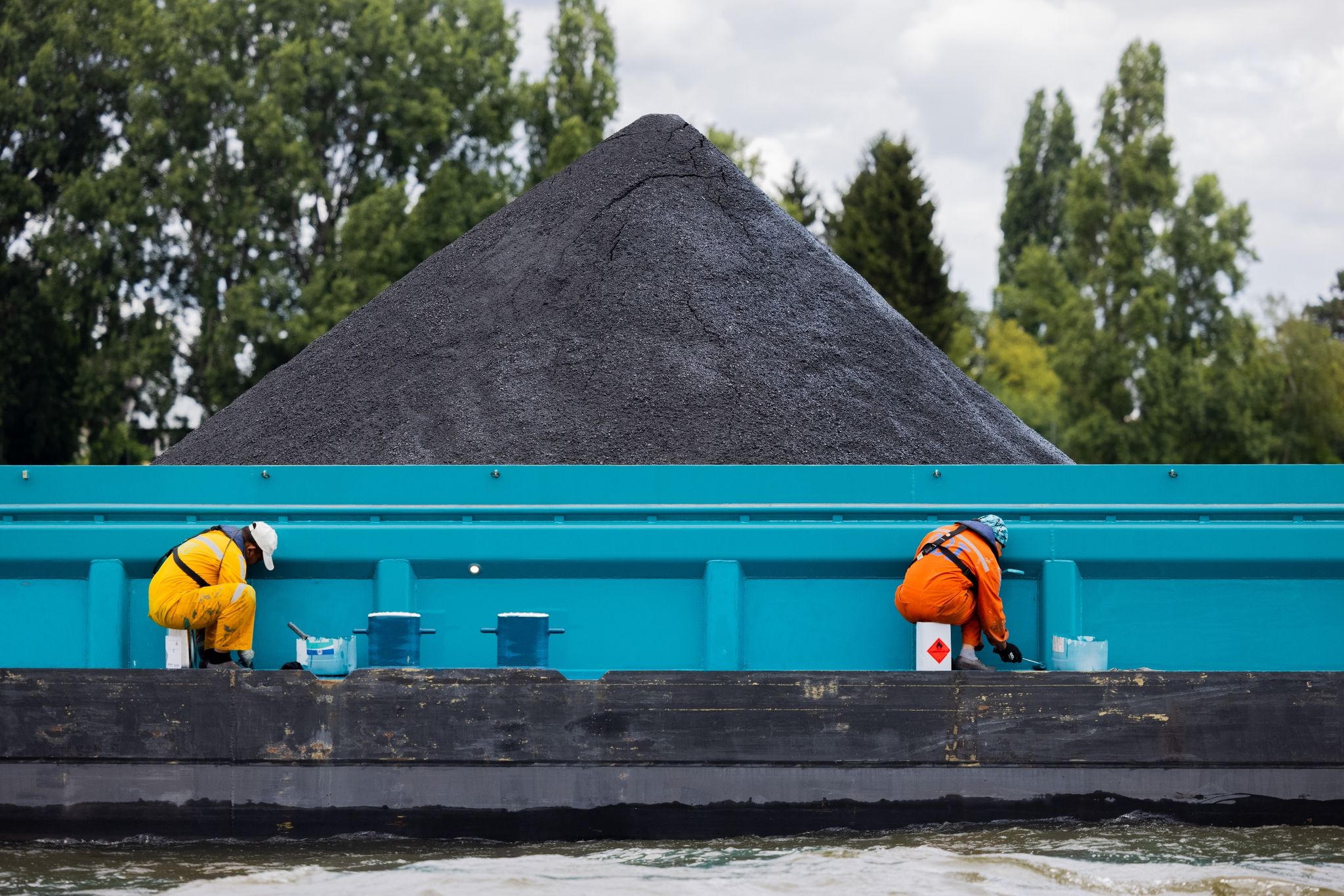 Binnenschiffer dürfen nur noch die Hälfte laden