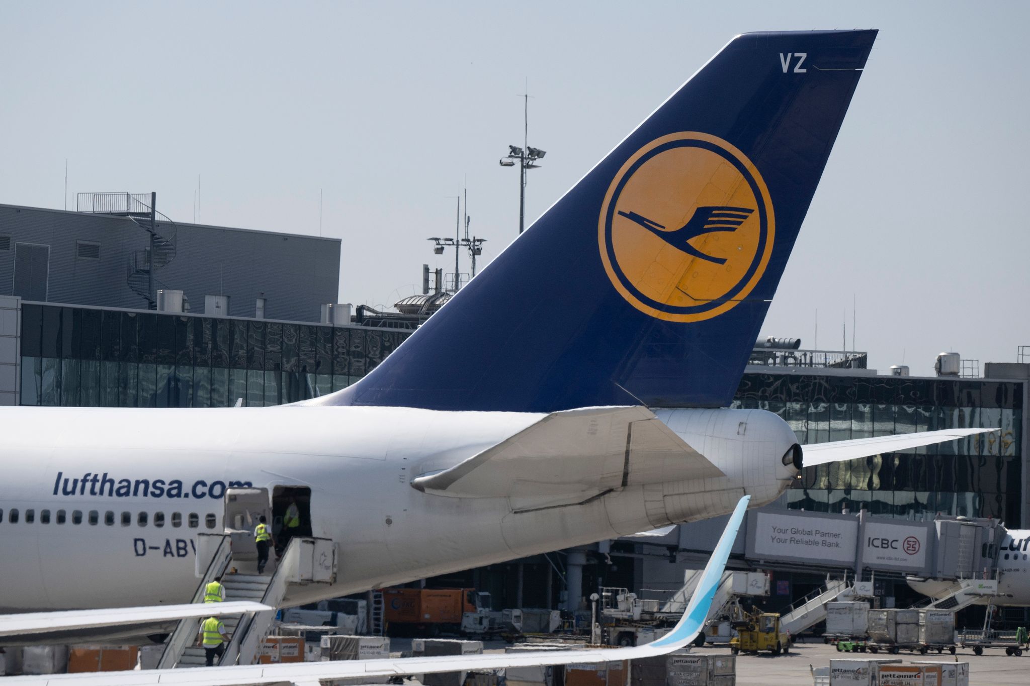 Lufthansa streicht zum Warnstreik nahezu komplettes Programm