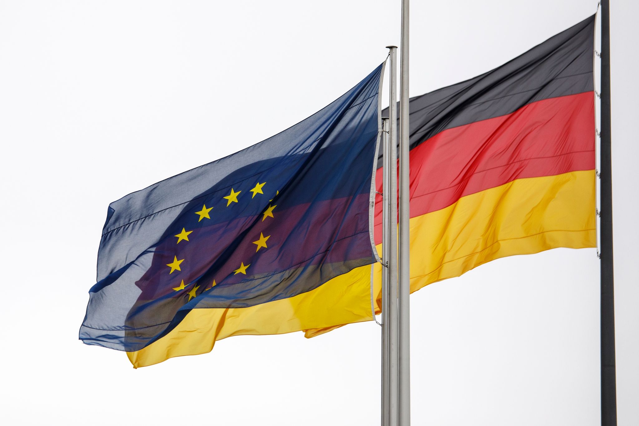 Karlsruhe prüft EU-Corona-Fonds