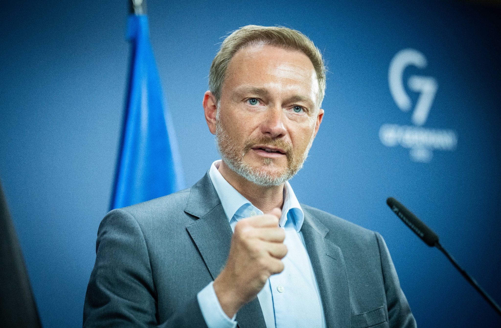Mehrheit für Übergewinnsteuer – Lindner sieht Risiken