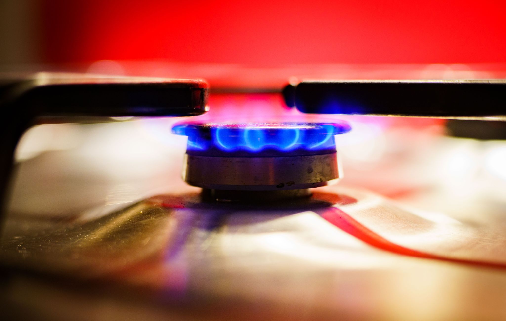 Umfrage: Jeder Zweite spart Energie
