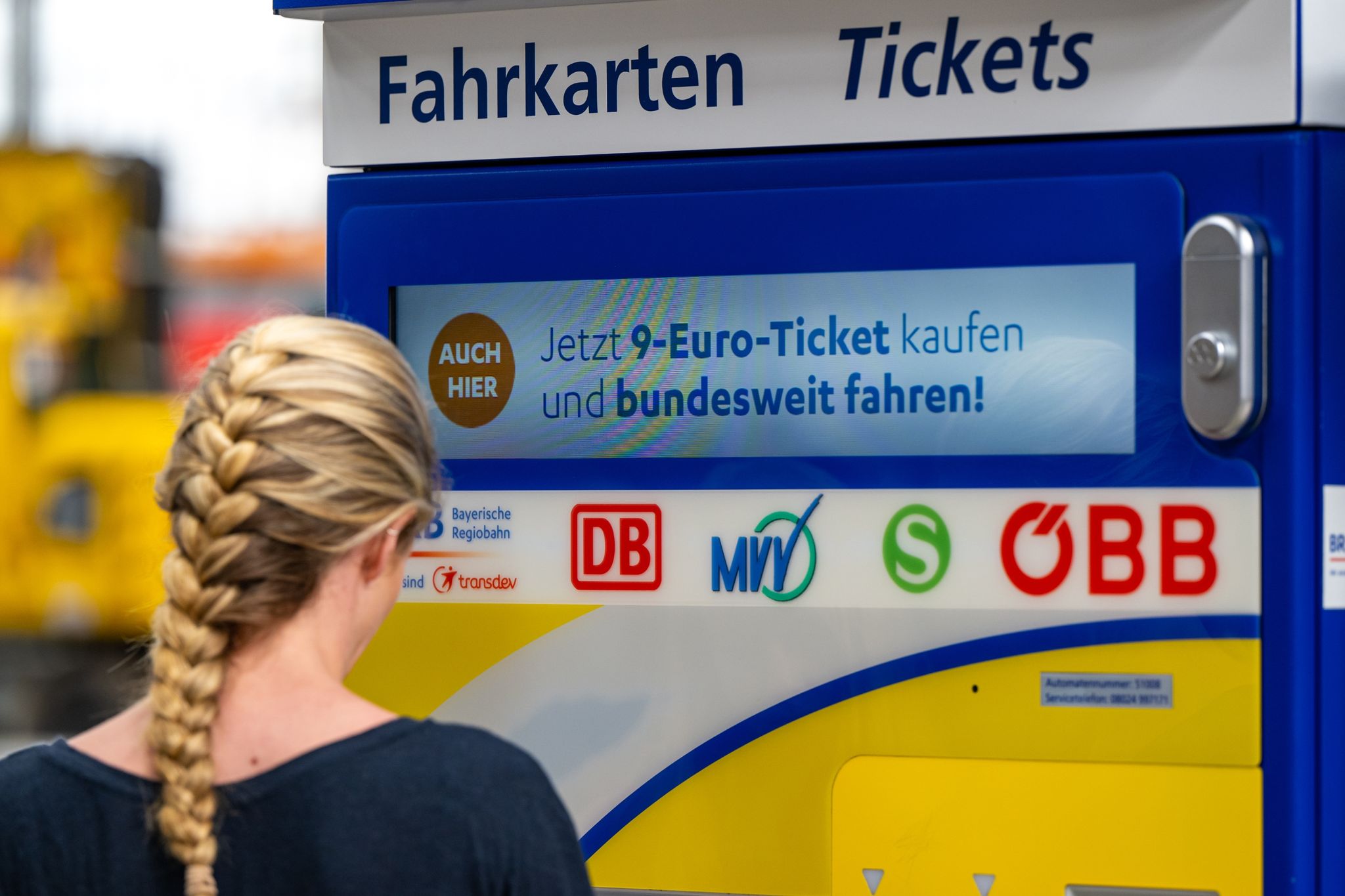 Umfrage: Viele 9-Euro-Ticket-Nutzer verzichteten auf Auto