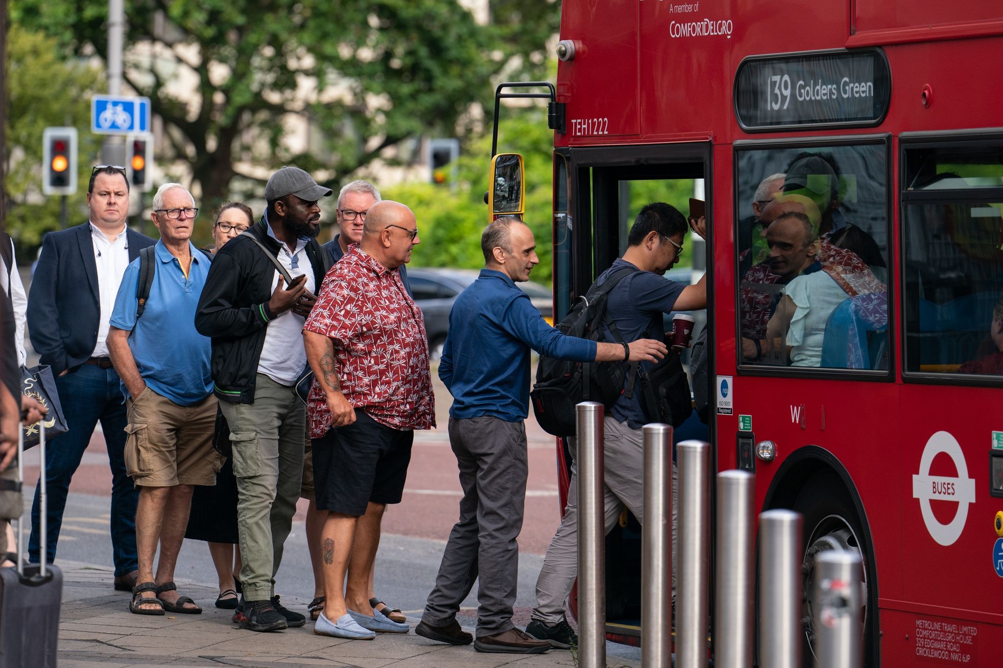 Entlastungen in England: Zwei Pfund pro Busfahrt