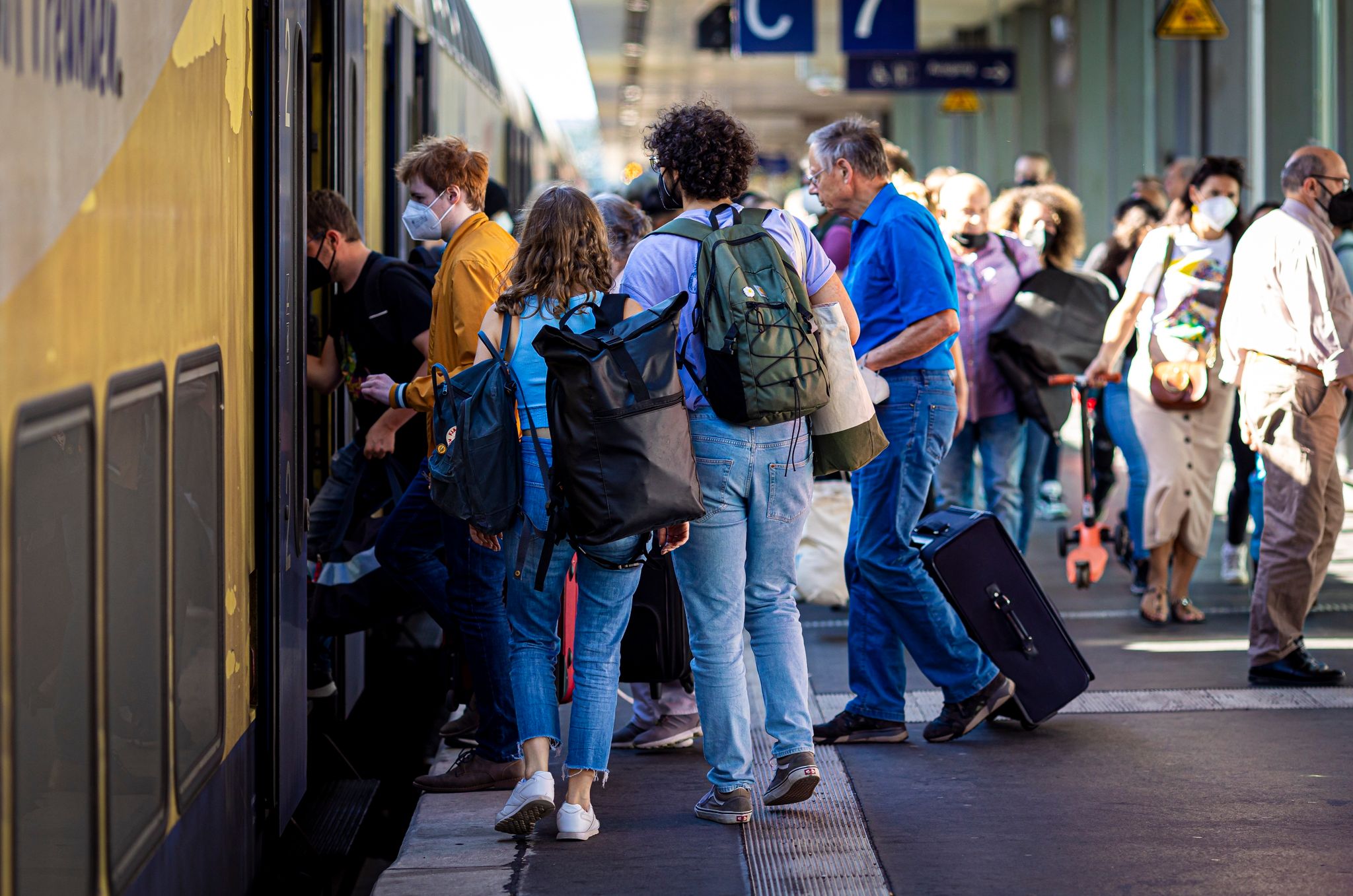 Wissing für zügige Klärung für 9-Euro-Ticket-Nachfolger