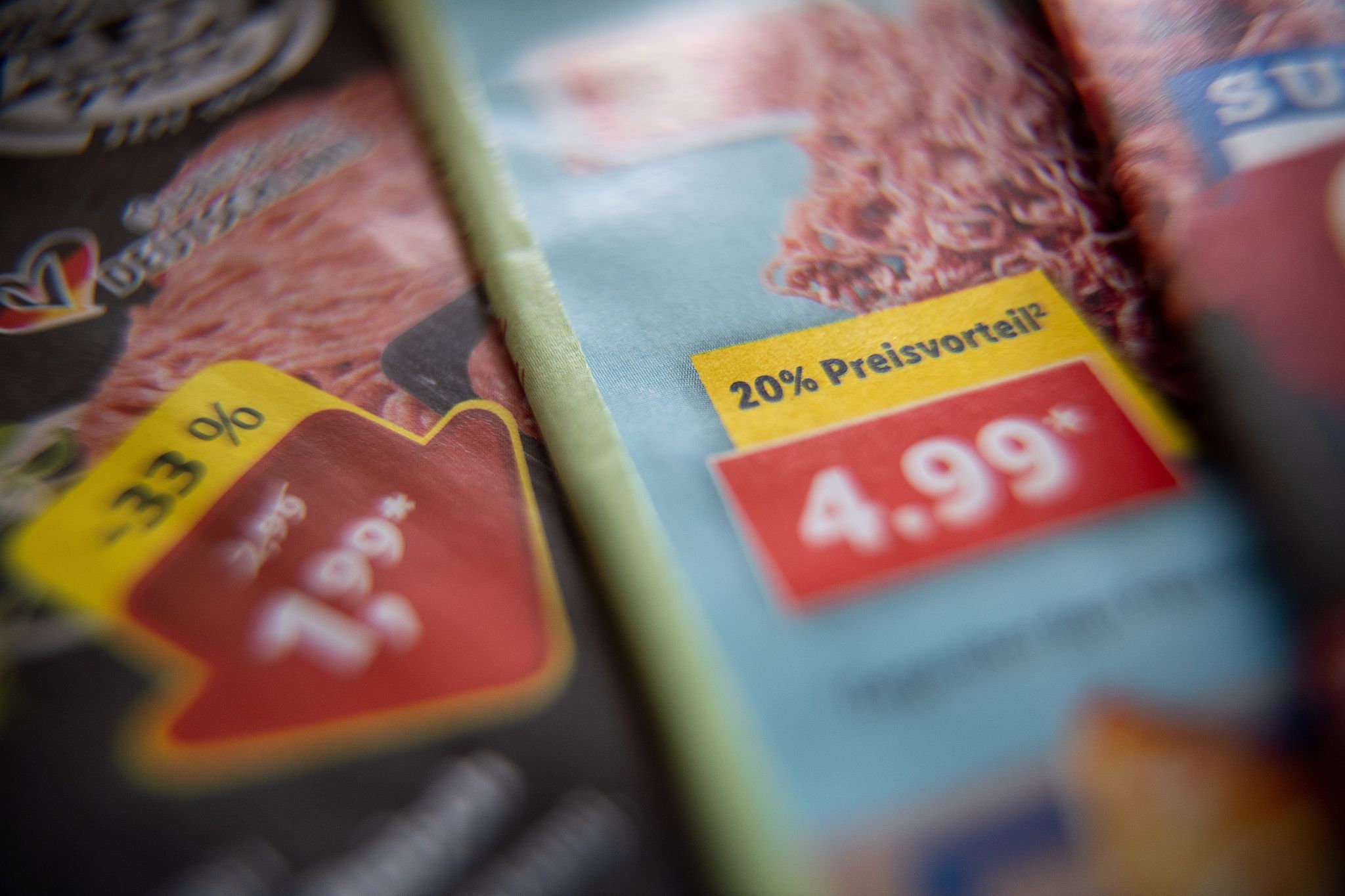 Mehrheit schaut wöchentlich in Werbeprospekte