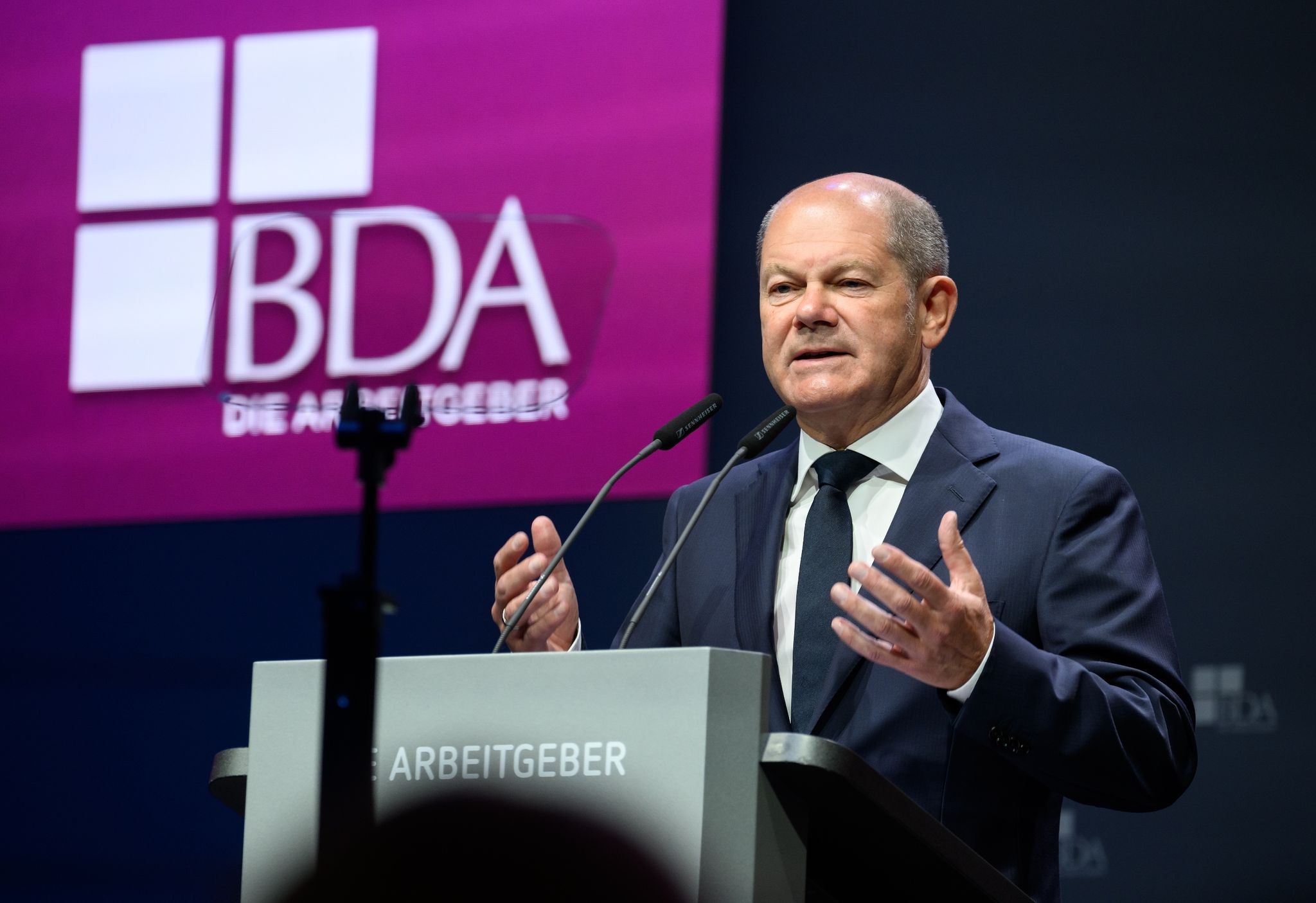 Scholz ruft zur gemeinsamen Überwindung der Krise auf