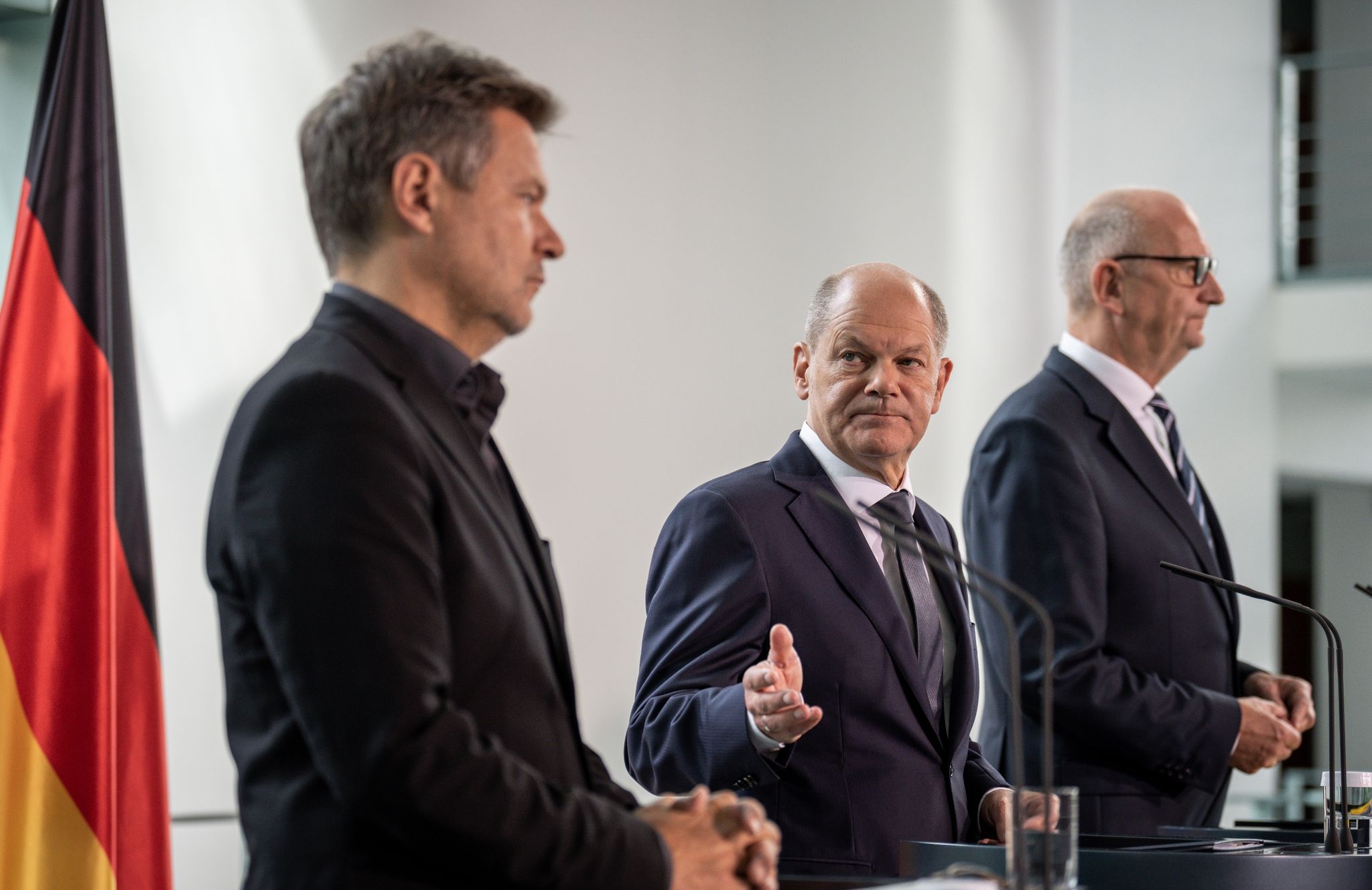 Scholz sieht Zukunft für PCK-Raffinerie – Rosneft wehrt sich