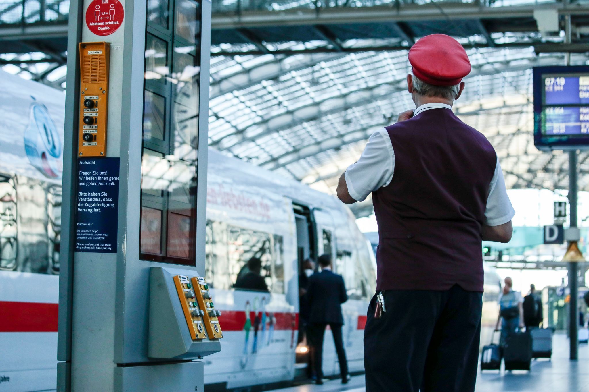 Gewerkschaft: Bahn hat Probleme auch wegen Personalmangels